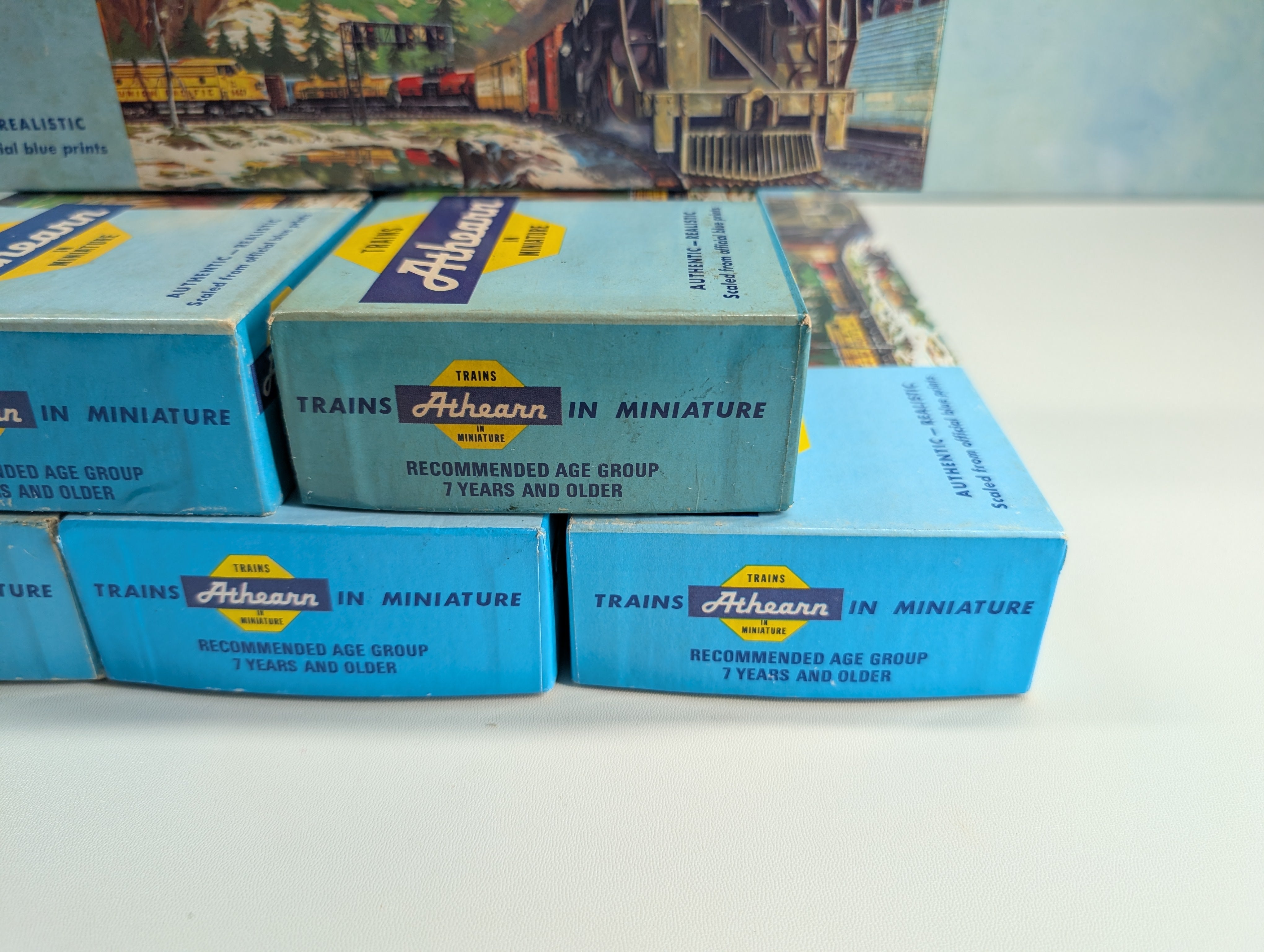 USED Athearn HO Scale Lot of Empty Long Train Boxes for Storage (6 pcs)