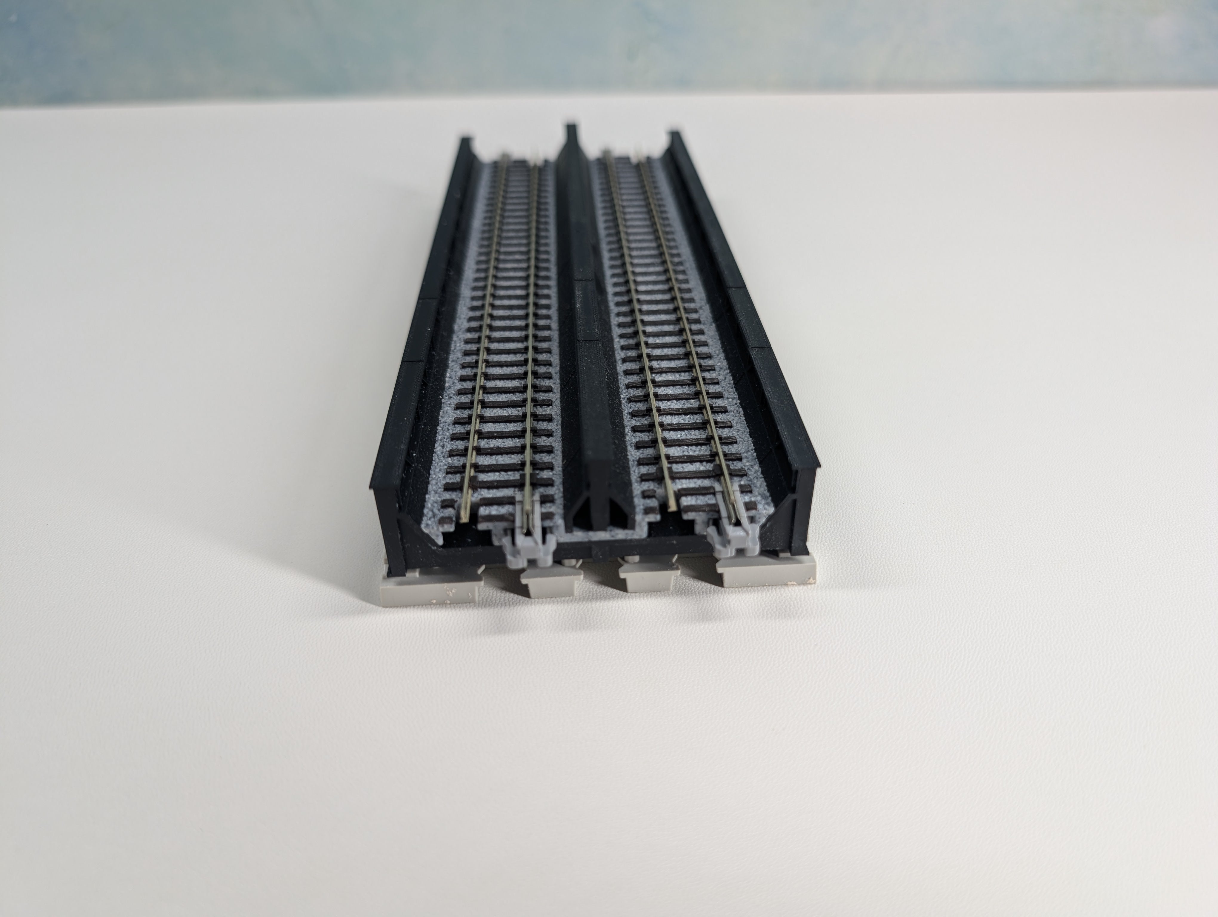 USED KATO 20-458 N Scale Double Track Plate Girder Bridge, Black, (186mm, 7 5/16") Unitrack, Code 80