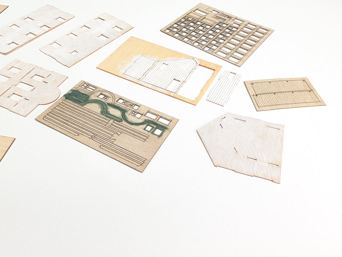 USED LaserKit 643 N Scale Windsor Hotel KIT