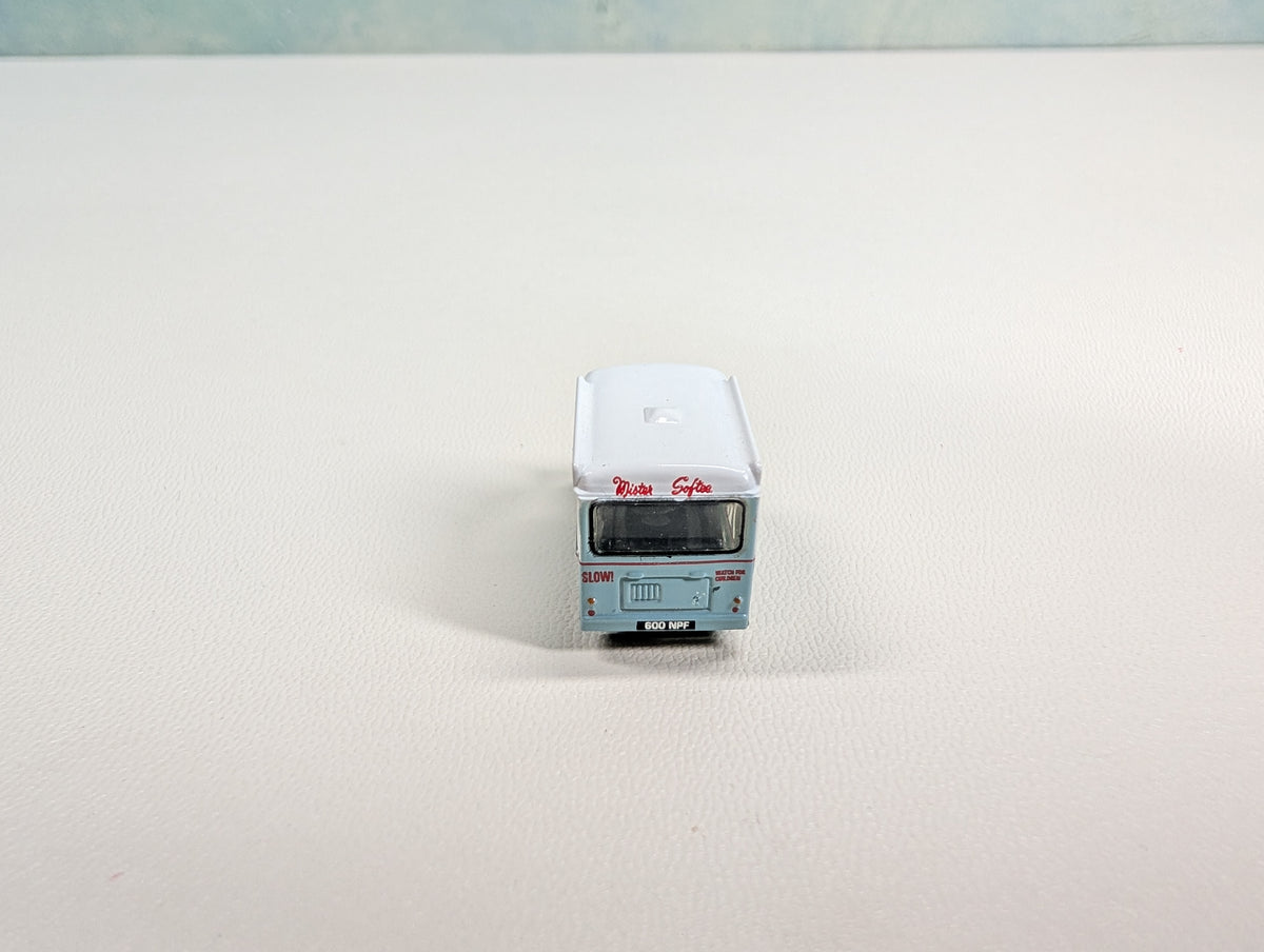 USED Oxford Diecast N Scale Mister Softee Ice Cream Truck