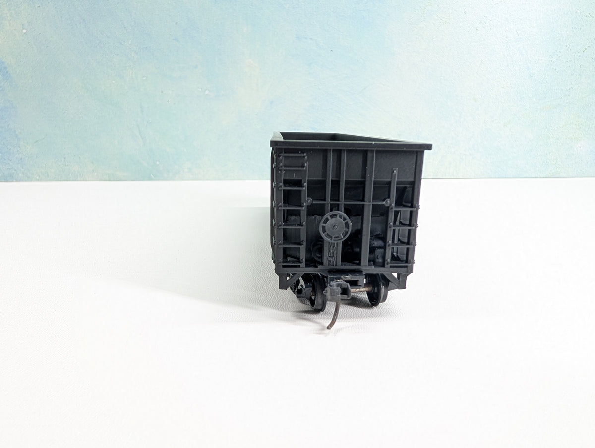 USED MCKEAN HO Scale 100 Ton 12-Panel Coal Hopper Pennsylvania PRR #229143