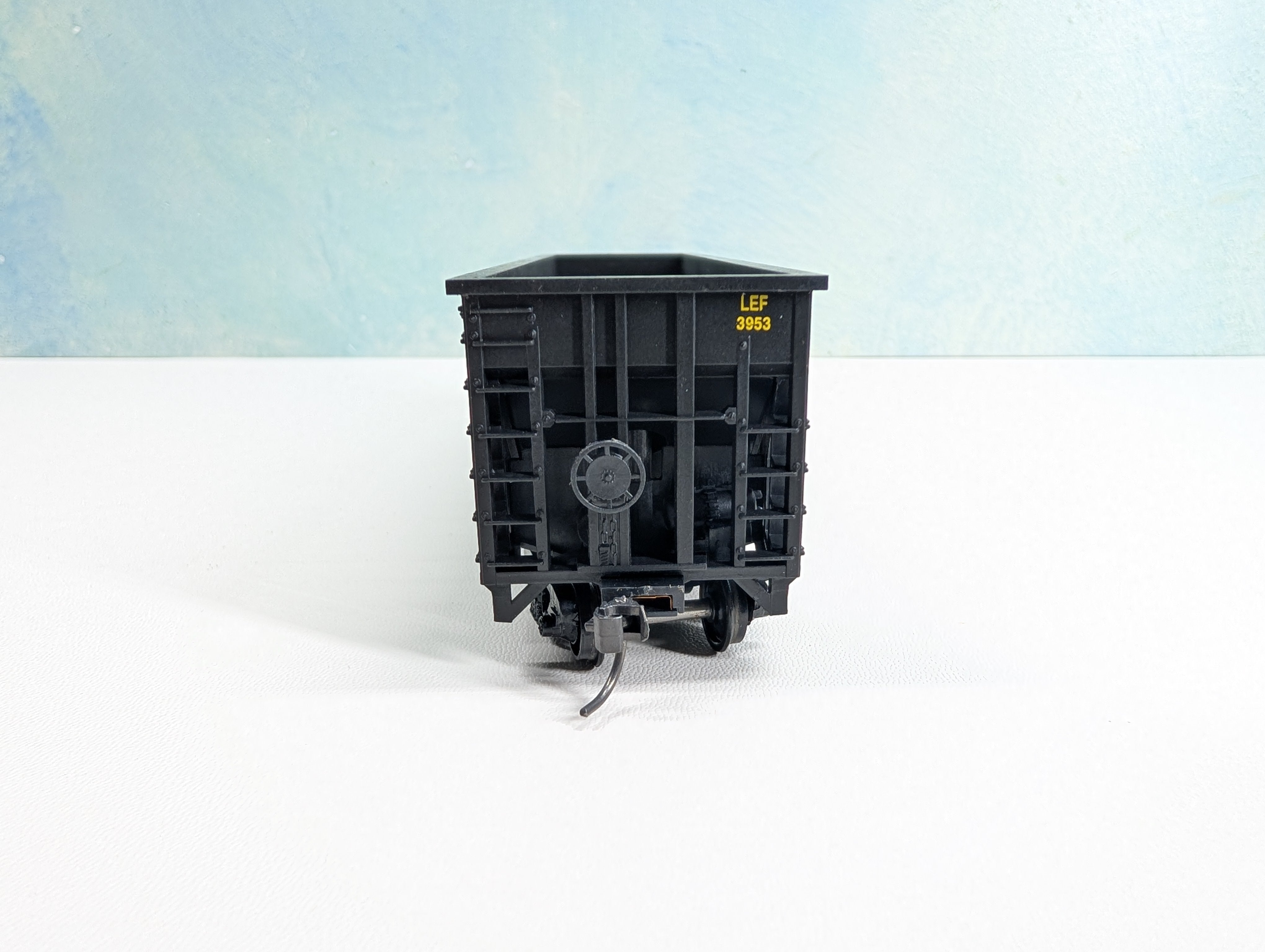 USED MCKEAN HO Scale 100 Ton 12-Panel Coal Hopper Lake Erie Franklin & Clarion LEF&C #3953