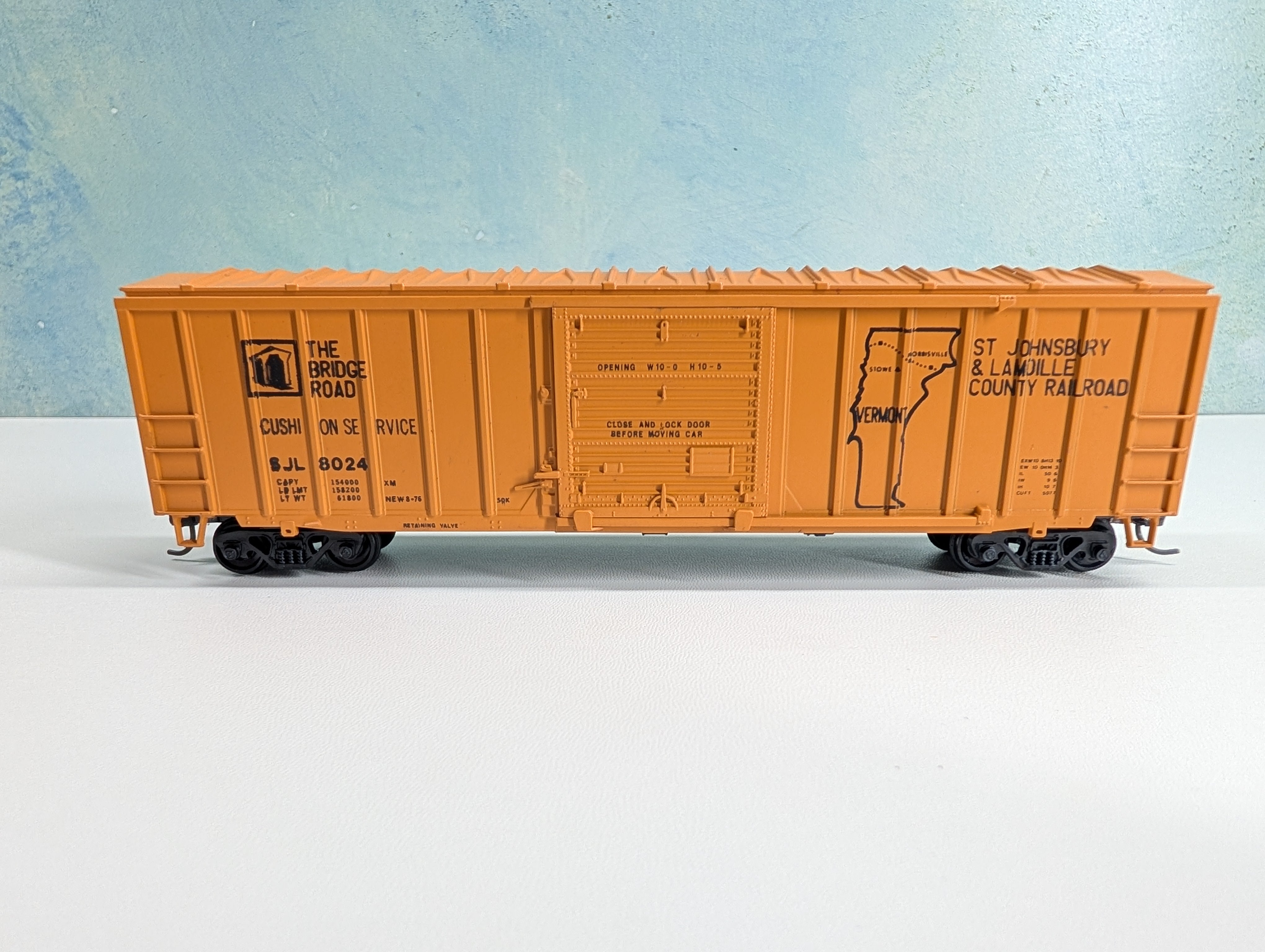 USED Athearn HO Scale 50' ACF Rail Box Type Box Car St Johnsbury SJL #8024 Bev-Bel