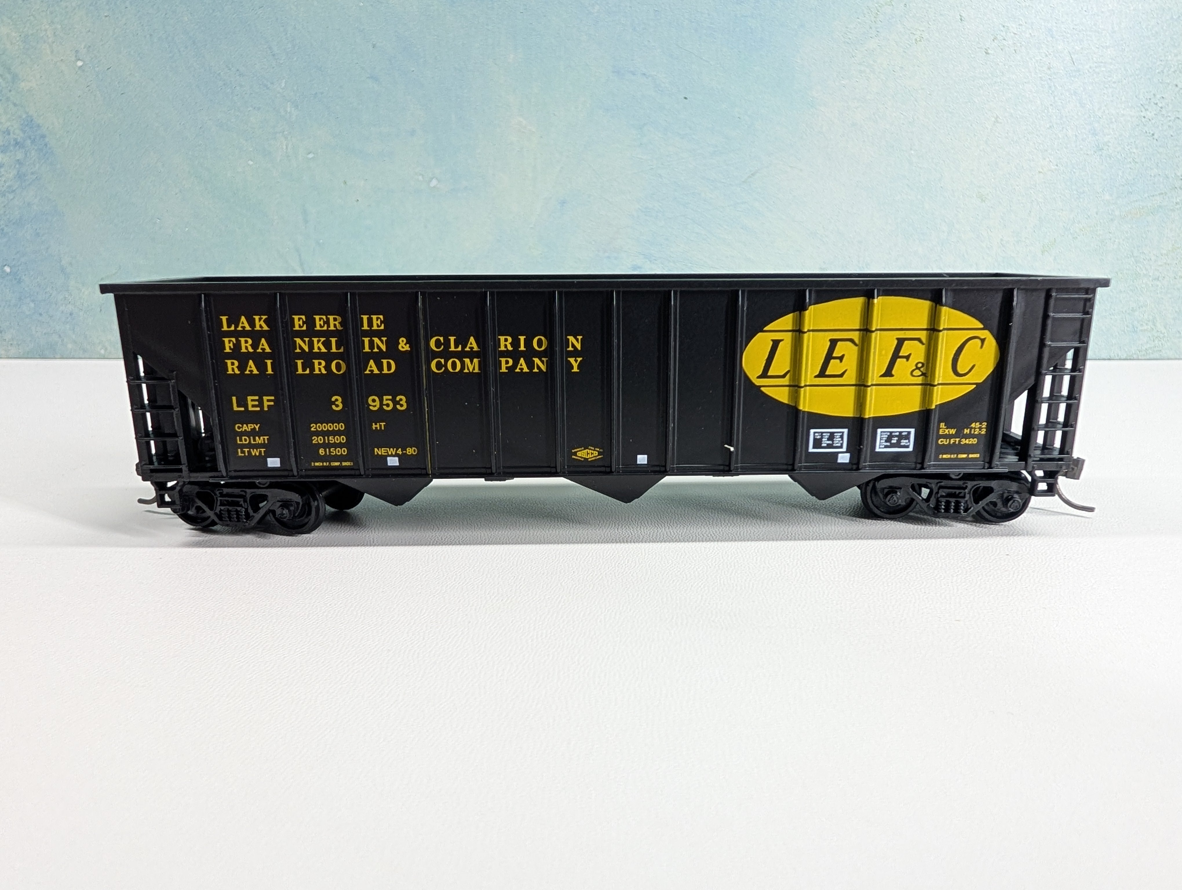 USED MCKEAN HO Scale 100 Ton 12-Panel Coal Hopper Lake Erie Franklin & Clarion LEF&C #3953