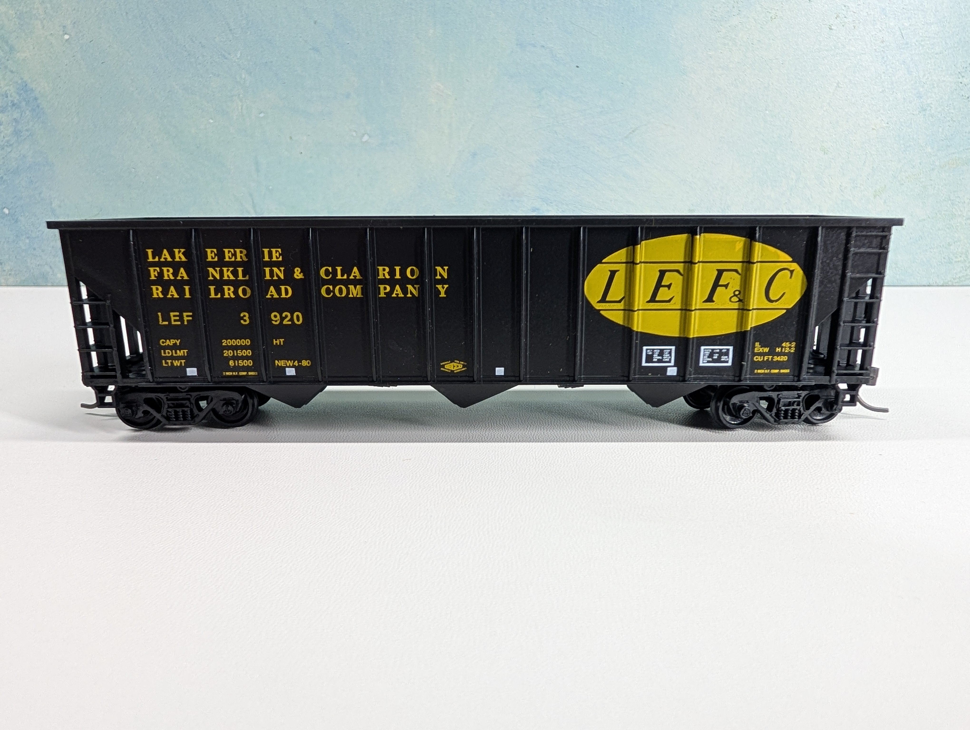 USED MCKEAN HO Scale 100 Ton 12-Panel Coal Hopper Lake Erie Franklin & Clarion LEF&C #3920