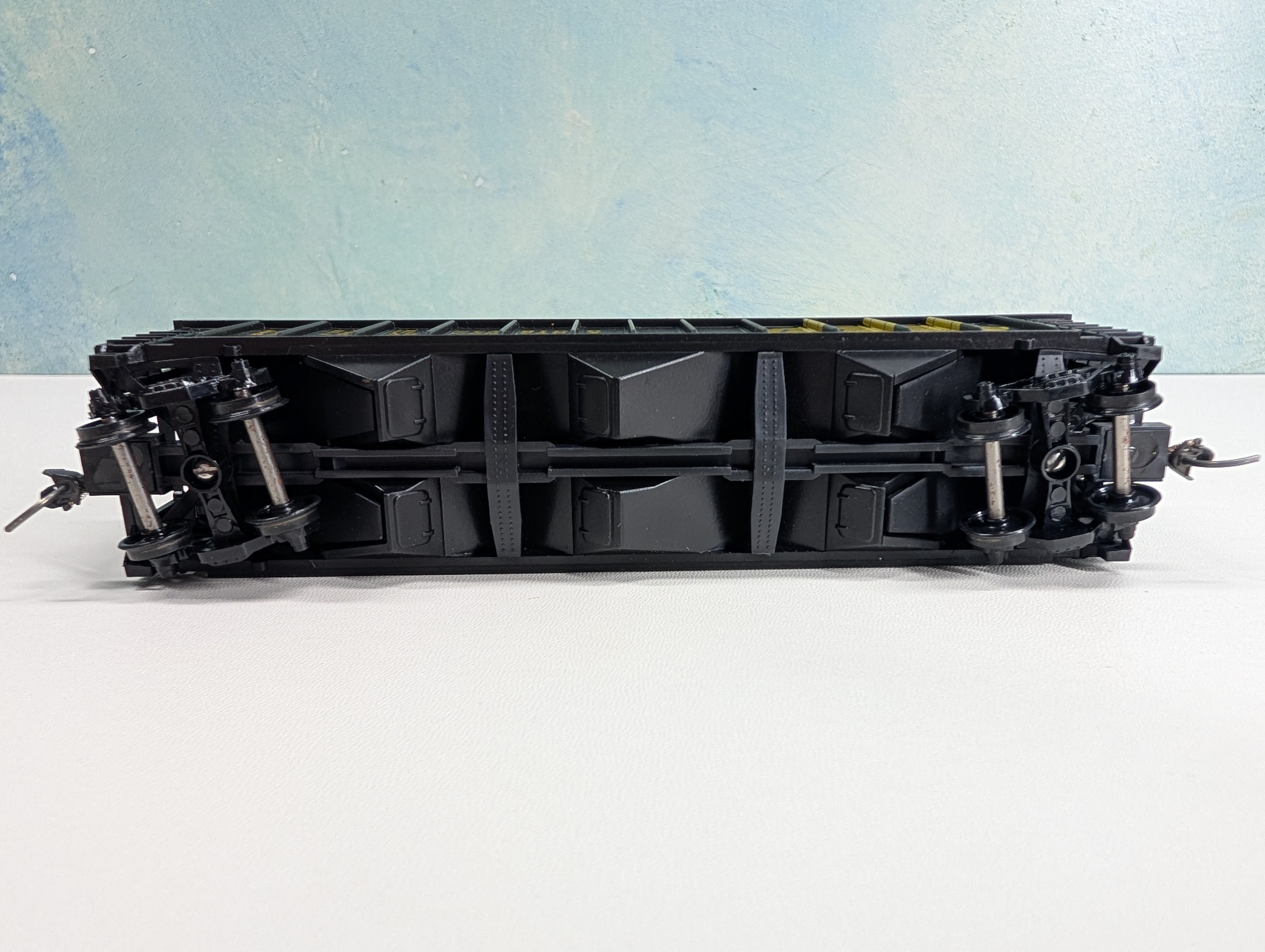 USED MCKEAN HO Scale 100 Ton 12-Panel Coal Hopper Lake Erie Franklin & Clarion LEF&C #3920