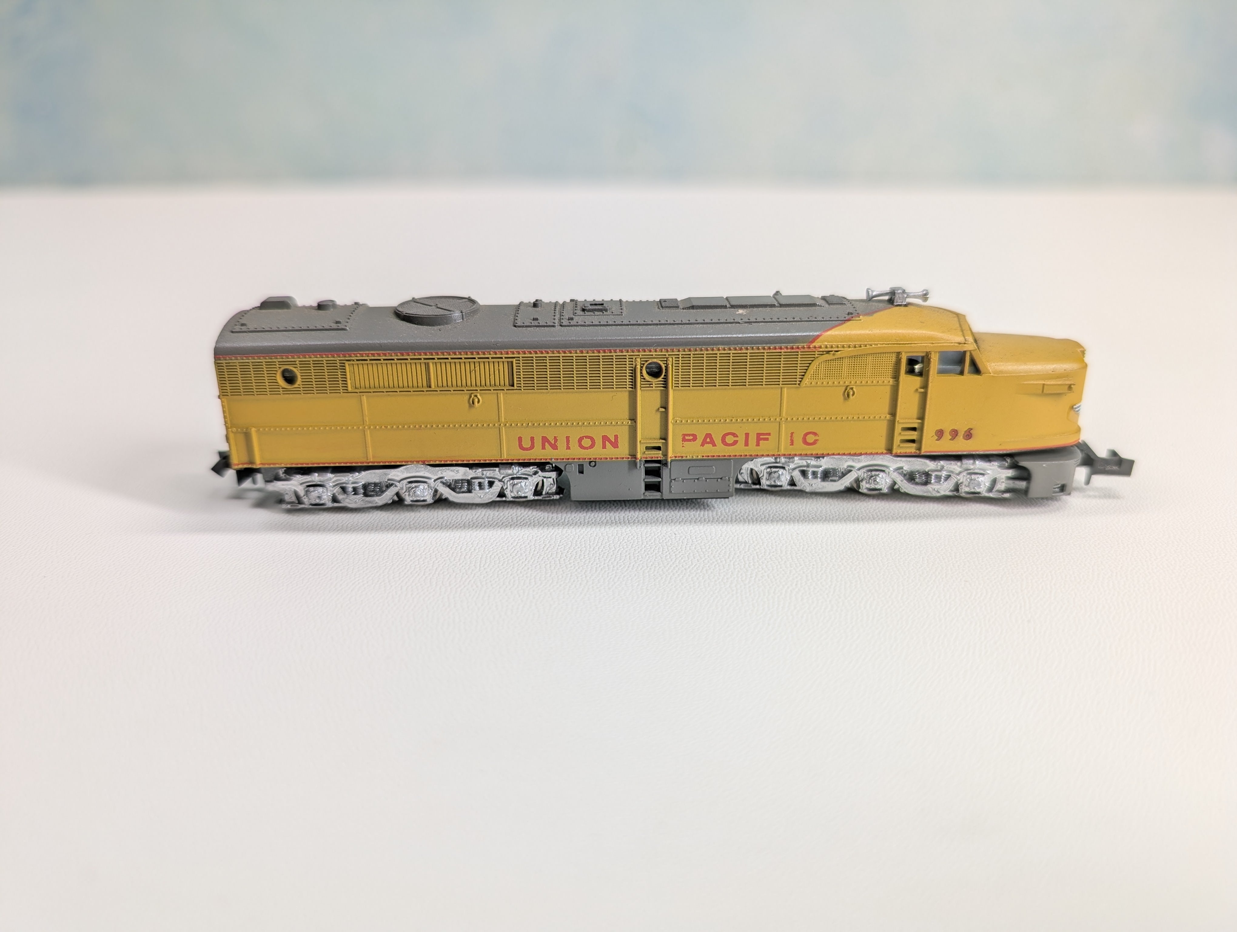 USED Con-Cor N Scale PA-1 Diesel Locomotive Union Pacific UP #996 Tested! DC