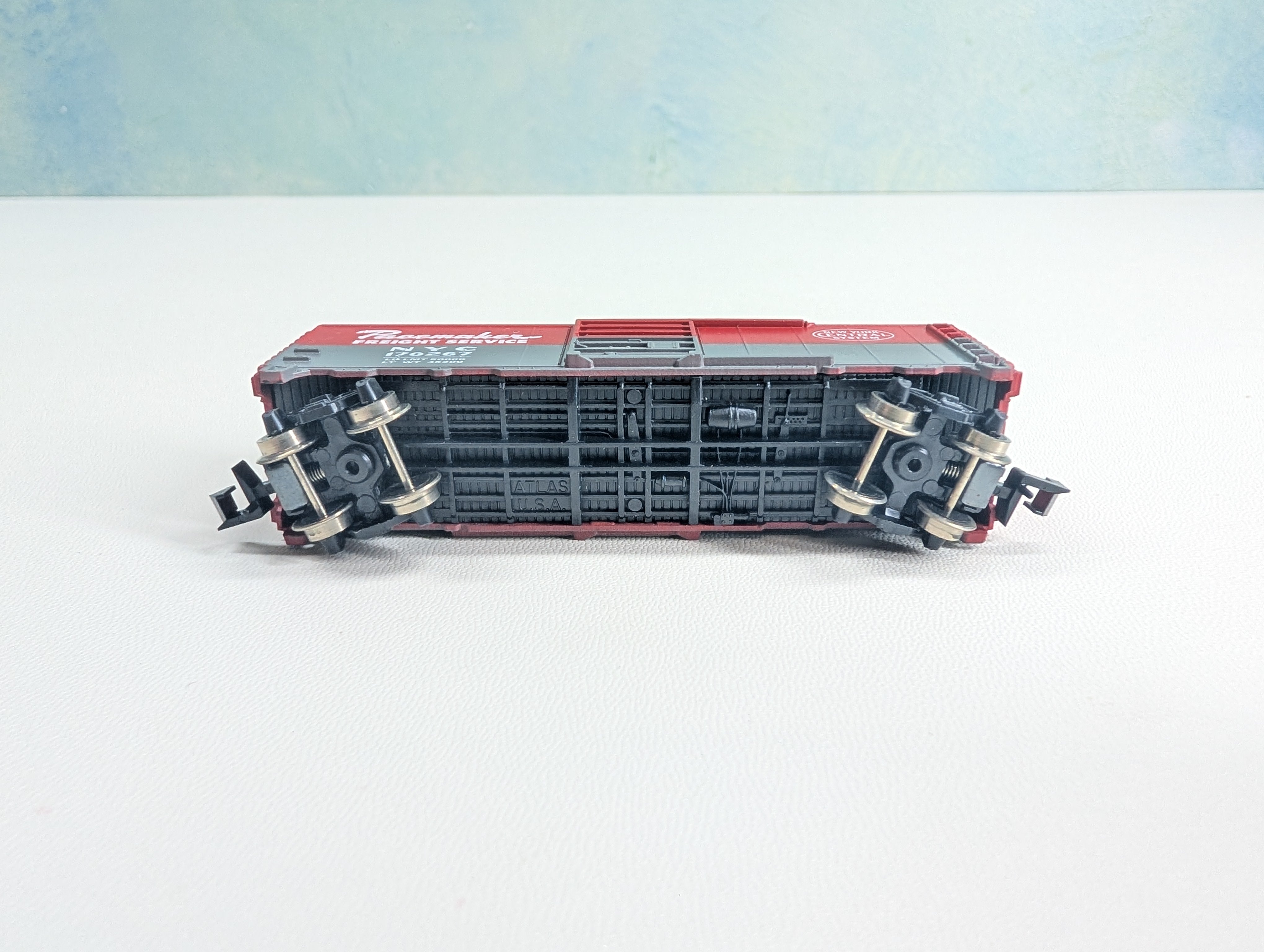 USED Atlas N Scale Box Car New York Central NYC #170267 Pacemaker
