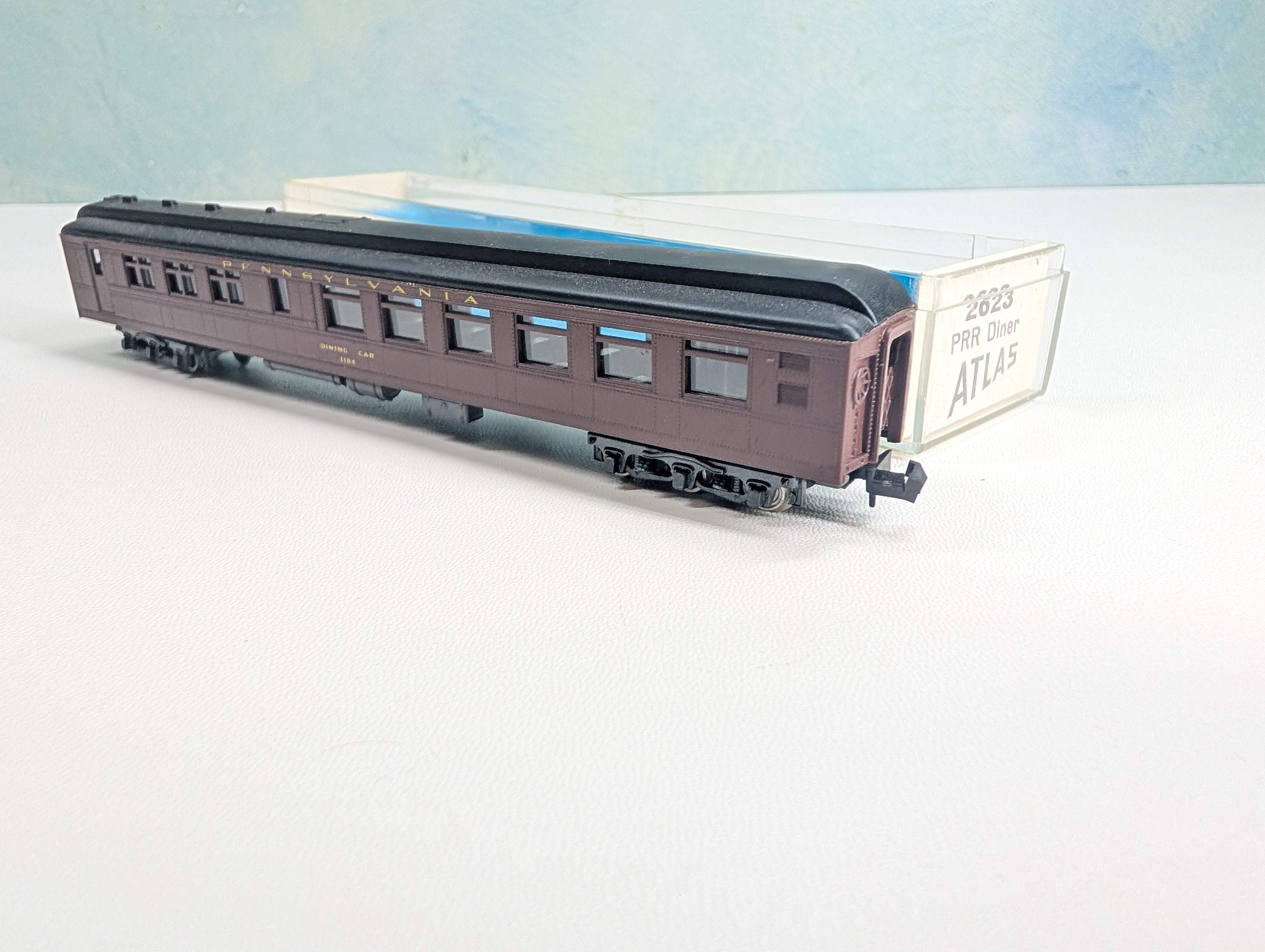 USED Atlas N Scale Dining Passenger Car Pennsylvania #1184