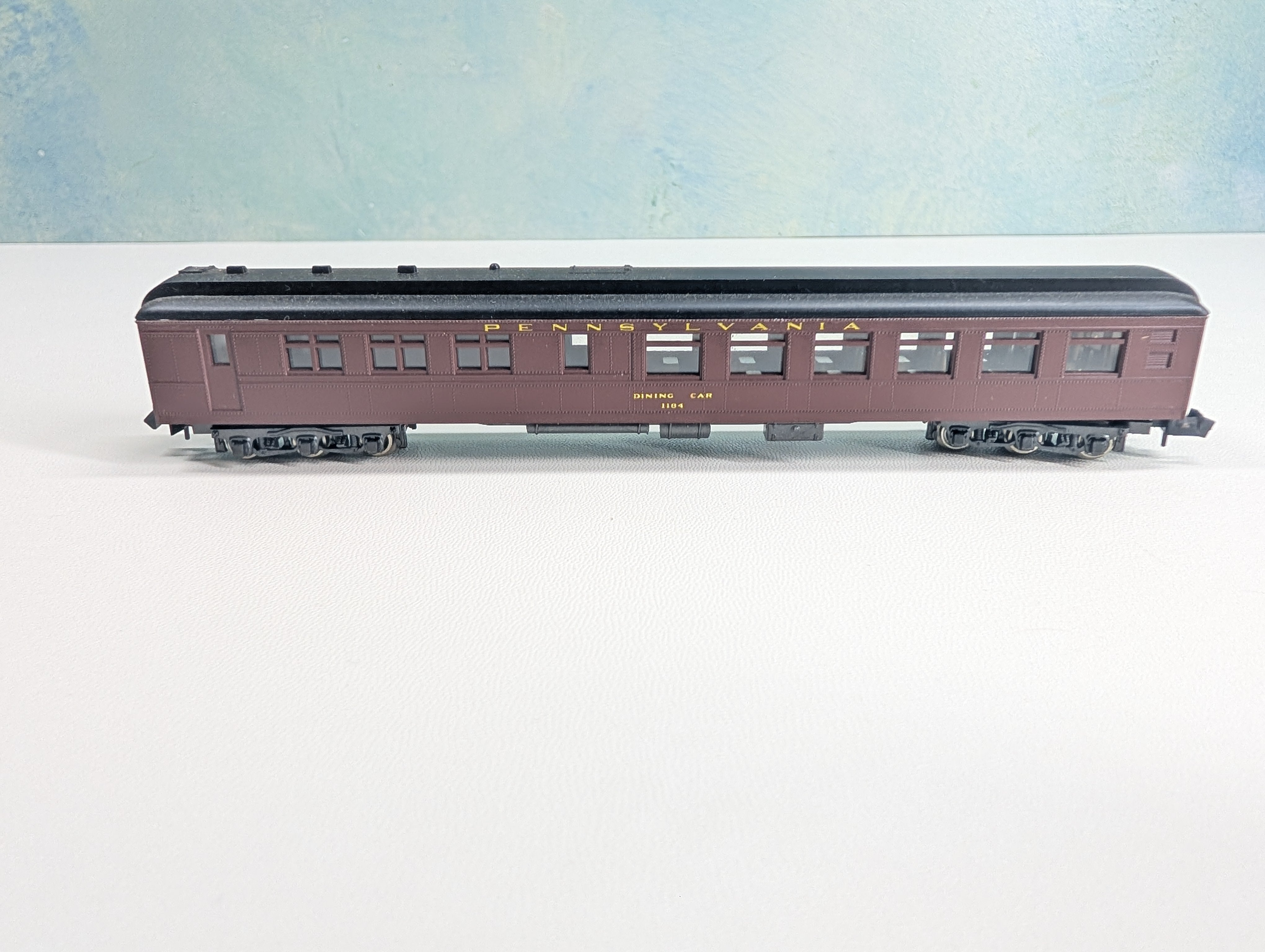 USED Atlas N Scale Dining Passenger Car Pennsylvania #1184