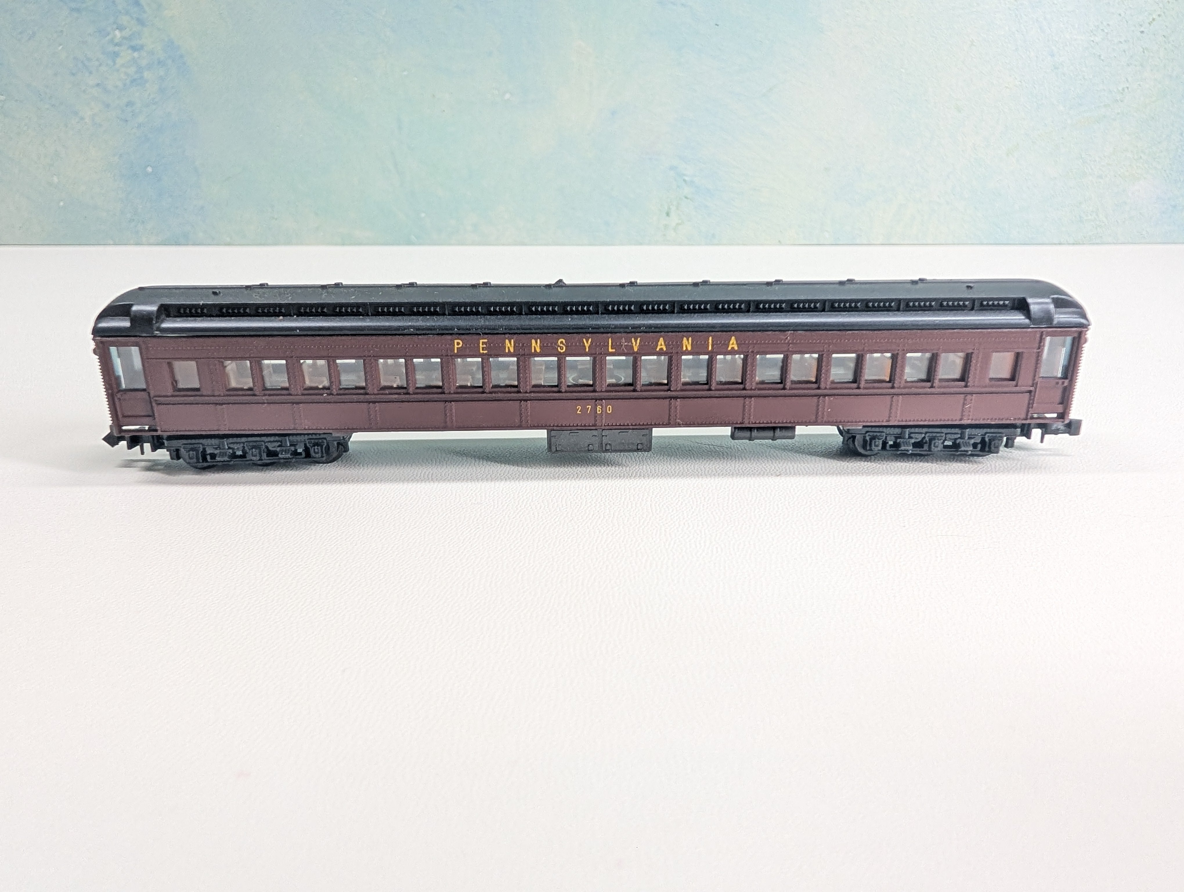 USED Model Power N Scale Coach Passenger Car Pennsylvania #2760