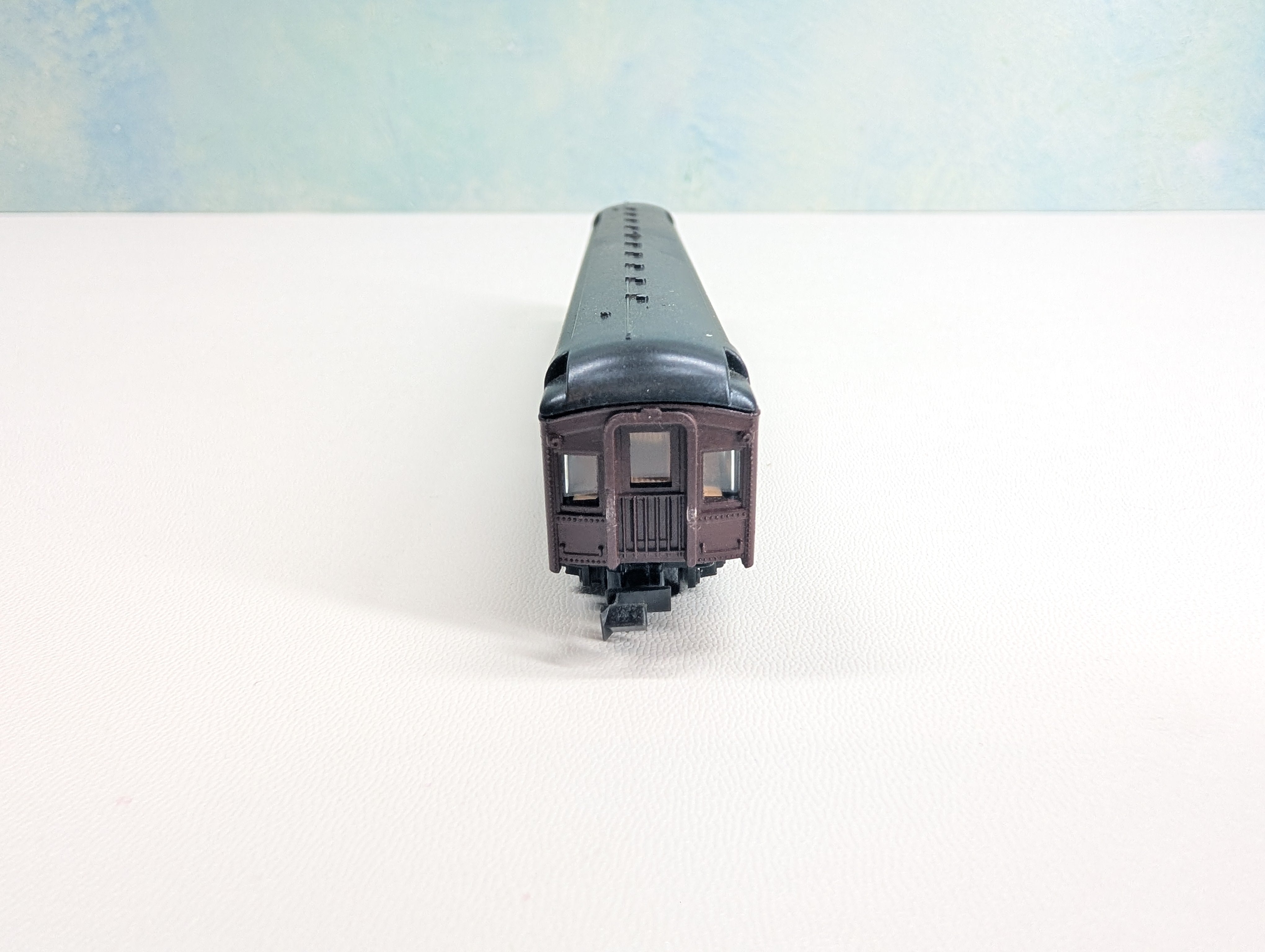 USED Model Power N Scale Coach Passenger Car Pennsylvania #2760