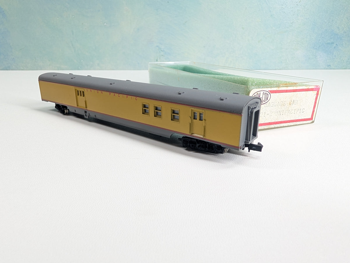 USED Con-Cor N Scale Baggage Passenger Car Union Pacific