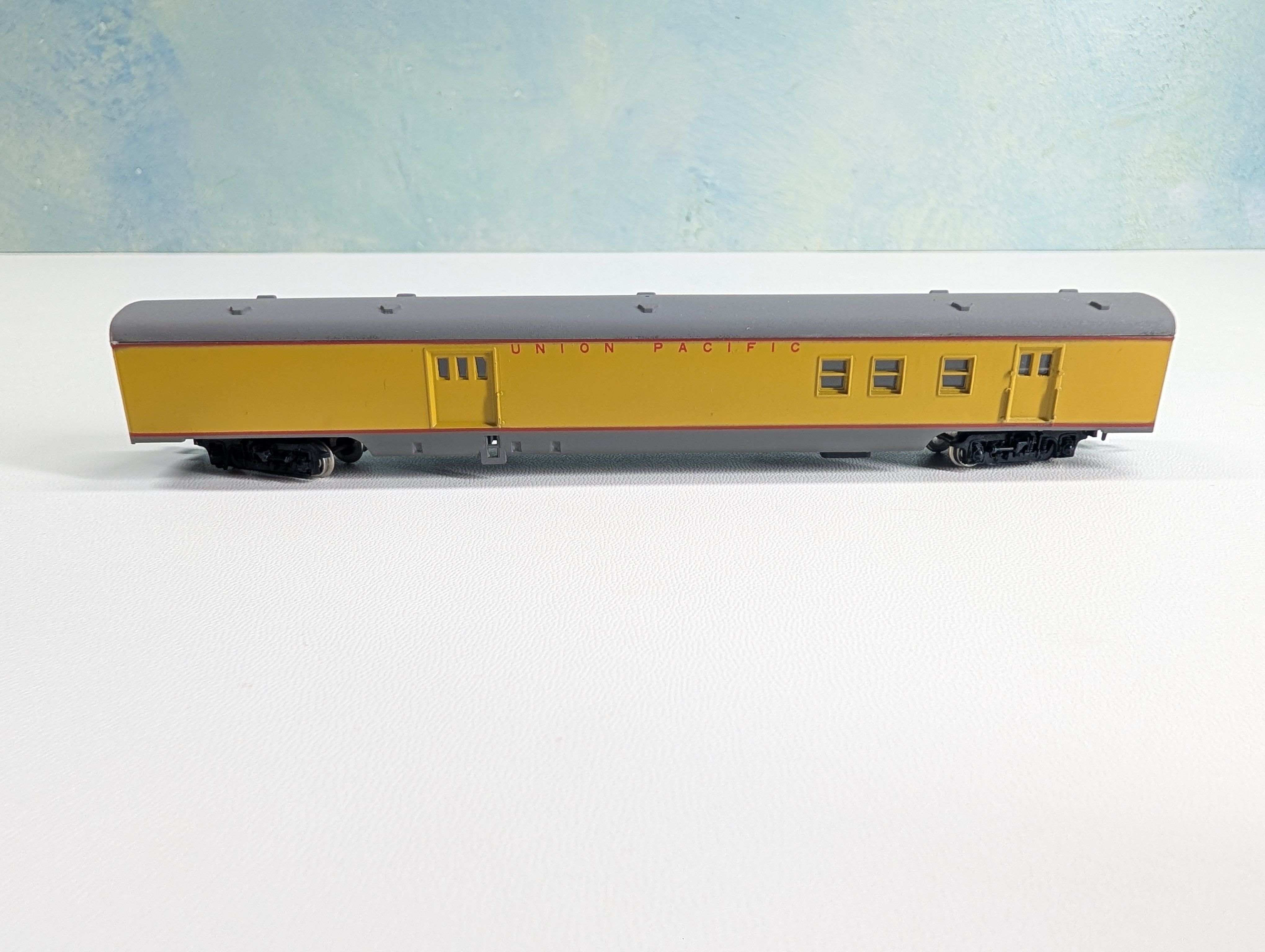 USED Con-Cor N Scale Baggage Passenger Car Union Pacific