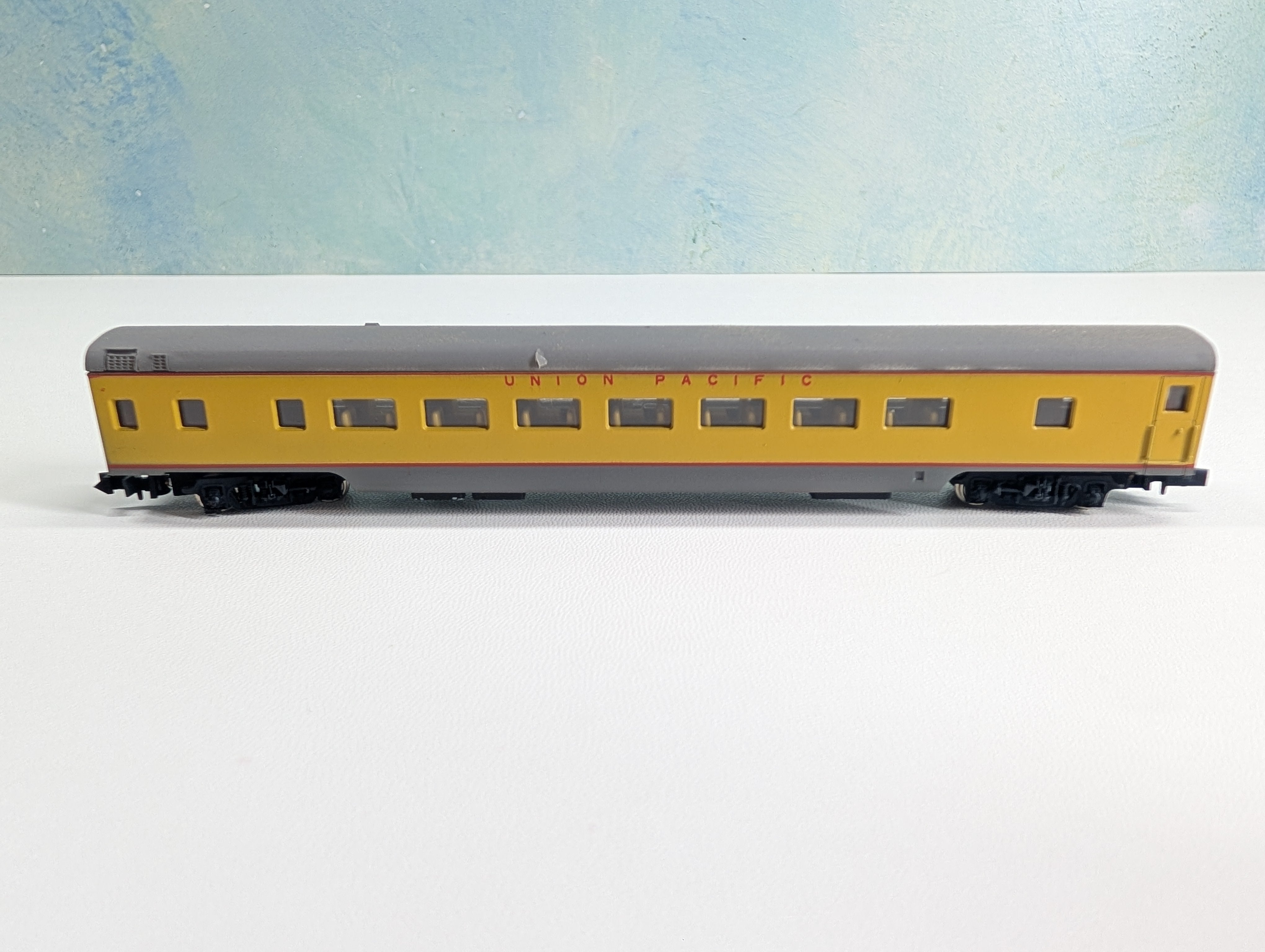 USED Con-Cor N Scale Pullman Passenger Car Union Pacific