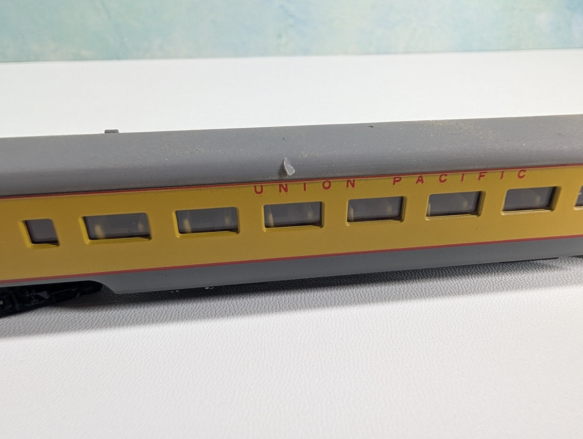USED Con-Cor N Scale Pullman Passenger Car Union Pacific