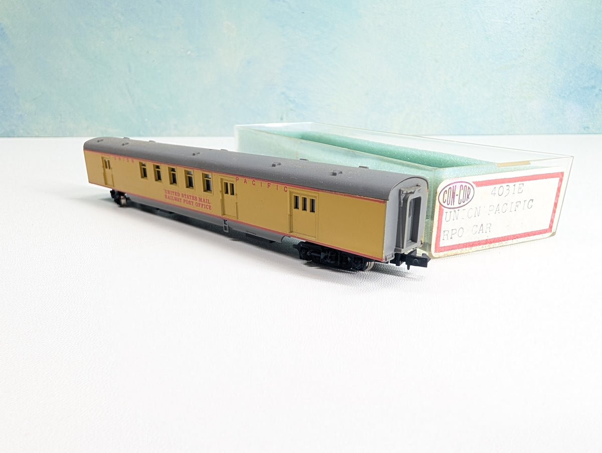 USED Con-Cor N Scale RPO Passenger Car Union Pacific
