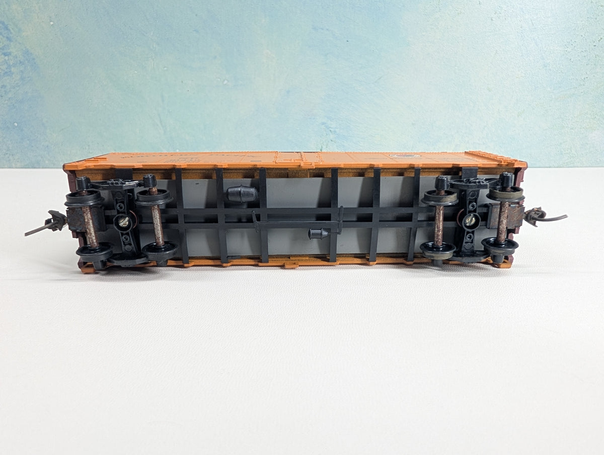 USED Athearn HO Scale 40' Reefer Box Car Northern Pacific NP #91349