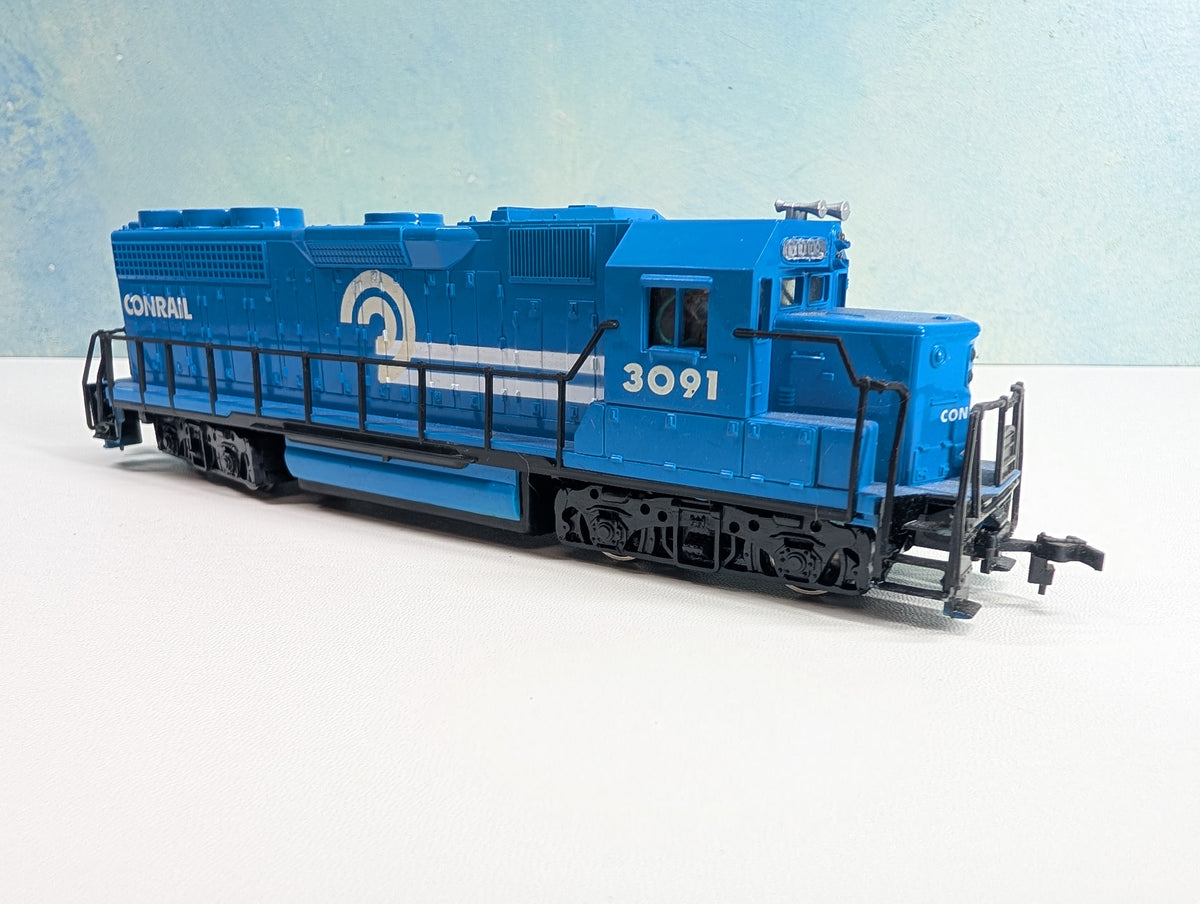 USED Bachmann HO Scale GP40 Diesel Locomotive Conrail #3091 Tested! DC