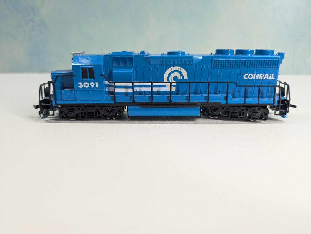 USED Bachmann HO Scale GP40 Diesel Locomotive Conrail #3091 Tested! DC