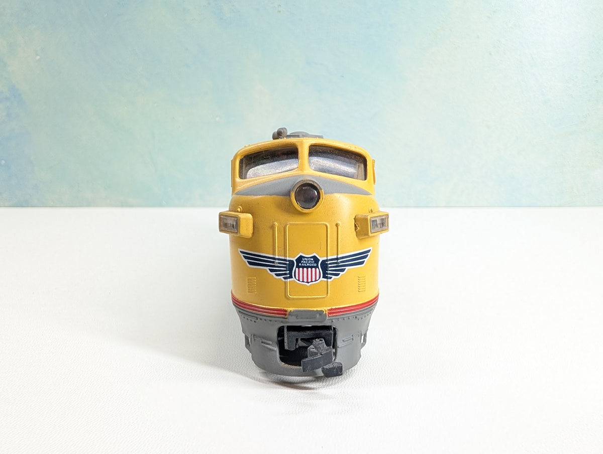 USED Bachmann HO Scale EMD F9 Diesel Locomotive Union Pacific #1468 Tested! DC