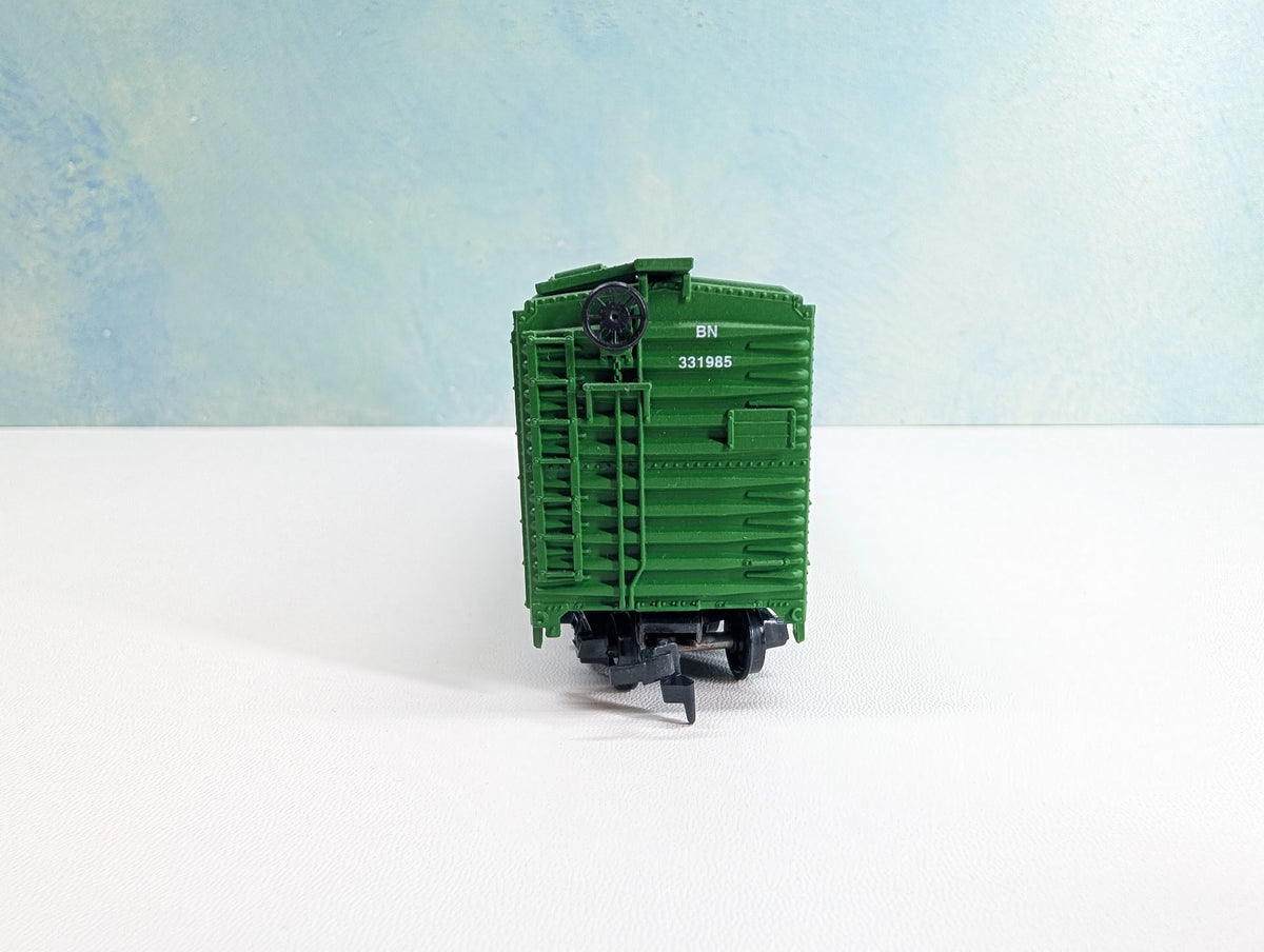 USED Athearn HO Scale 50' PD Box Car Burlington Northern BN #331985