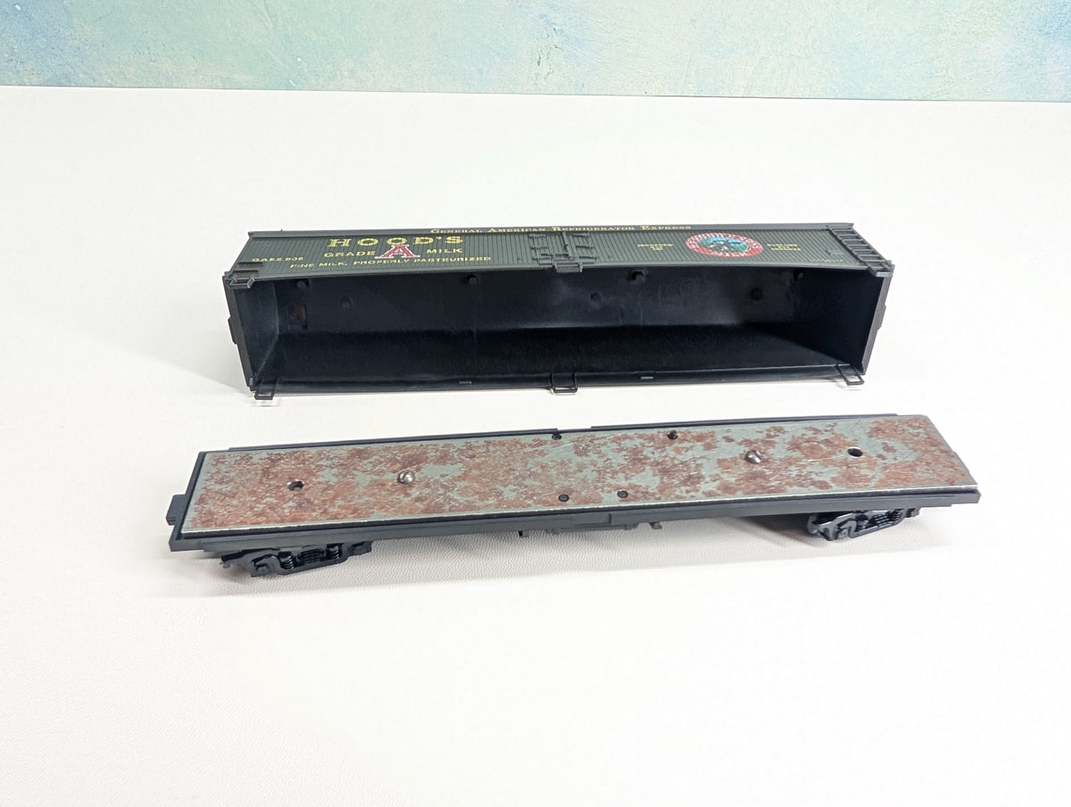 USED Athearn HO Scale 50' Express Reefer Hood's GARE #808