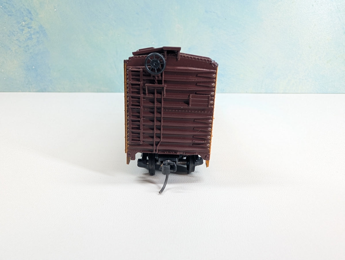 USED Athearn HO Scale 50' Reefer Box Car Milwaukee Road URTX #819