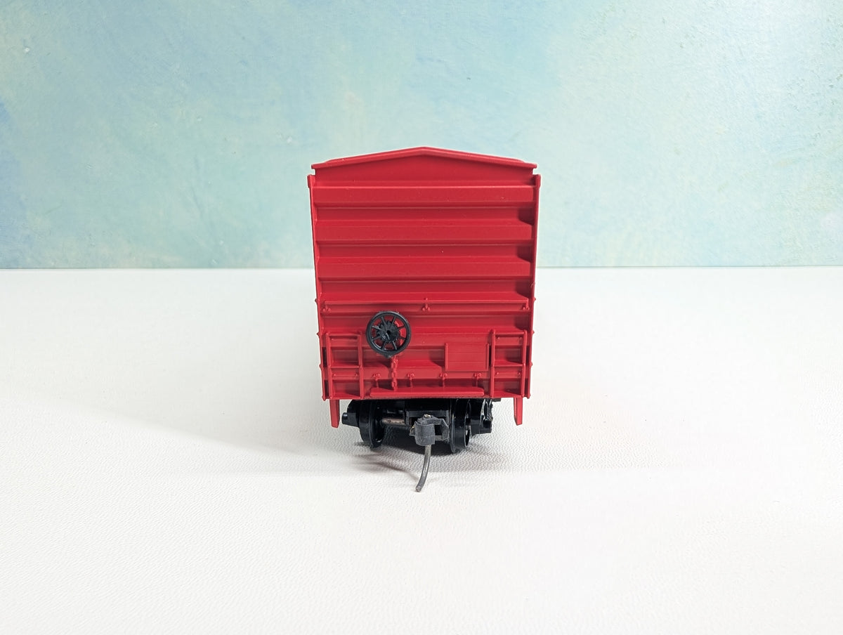 USED Athearn HO Scale 50' ACF Box Car Providence and Worcester Railroad PW #104 Bev-Bel