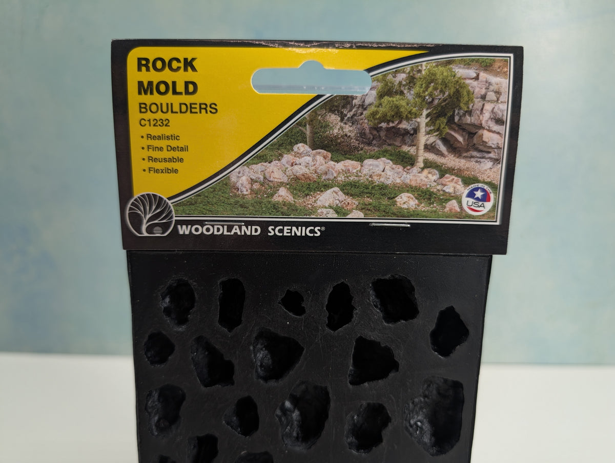 USED Woodland Scenics C1232 Multi Scale Boulders Rock Mold