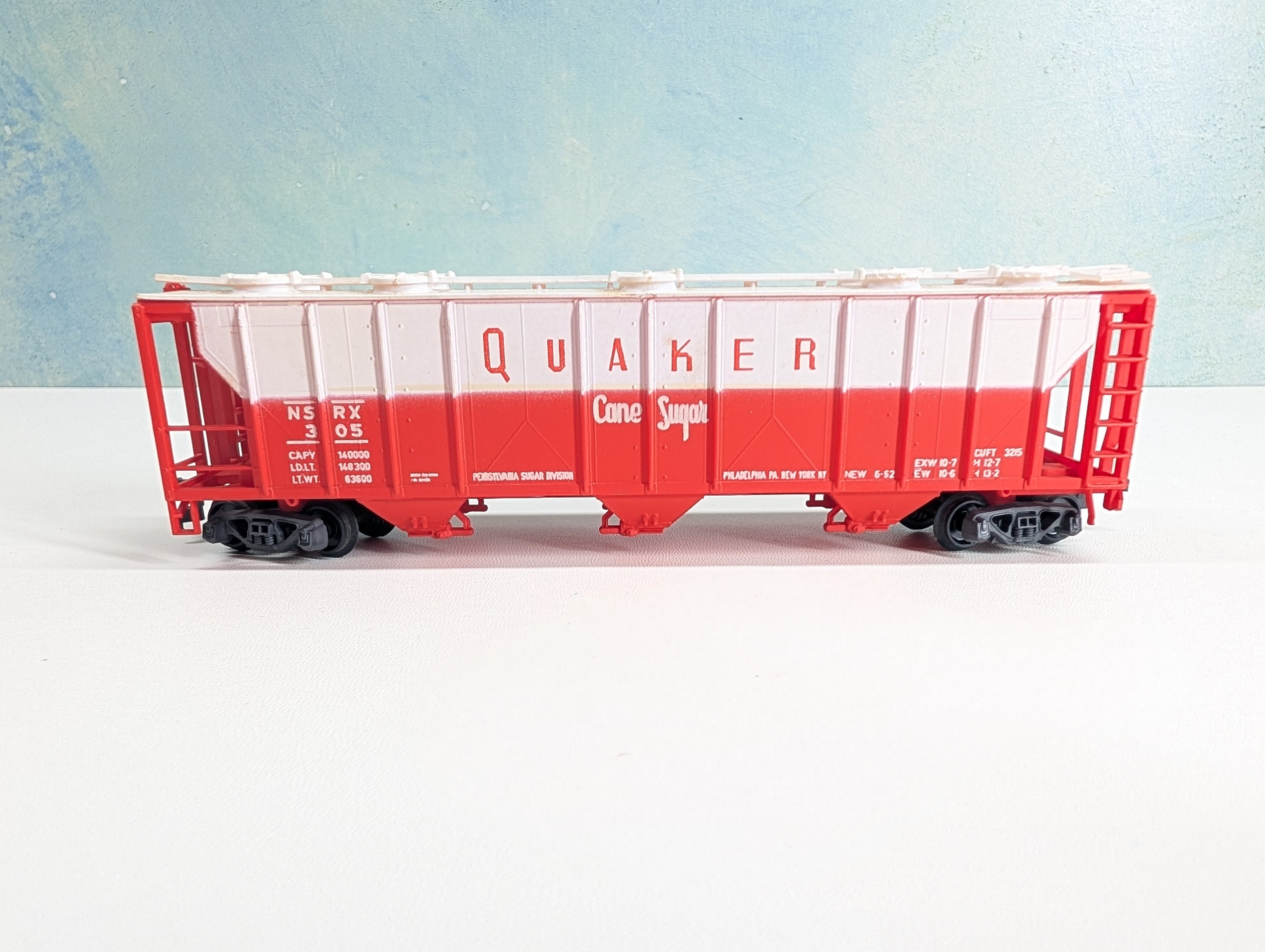 USED HO Scale Covered Hopper Quaker Cane Sugar NSRX #305