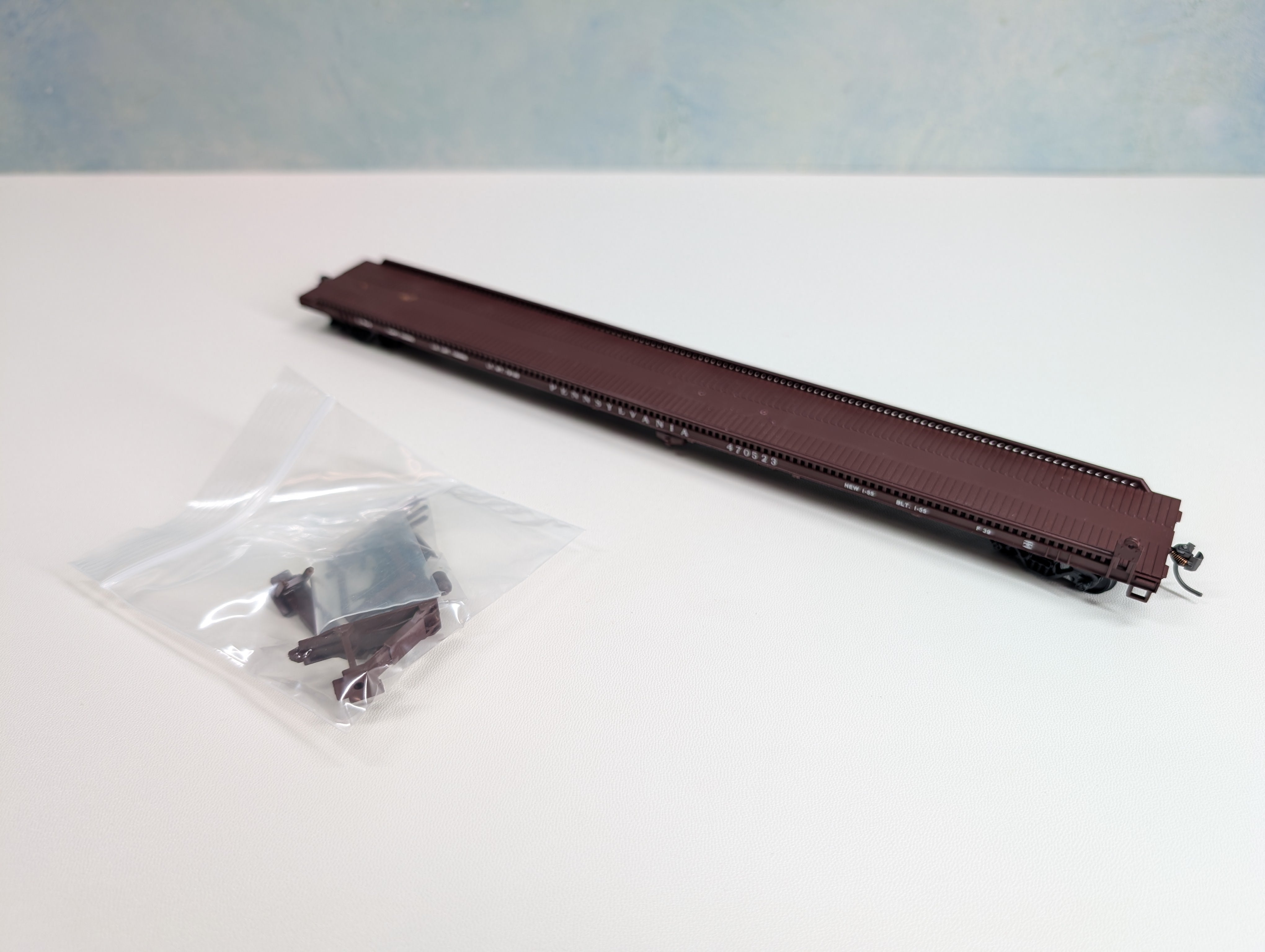 USED Walthers 932-3953 HO Scale 75' TOFC Flat Car Pennsylvania PRR #470523