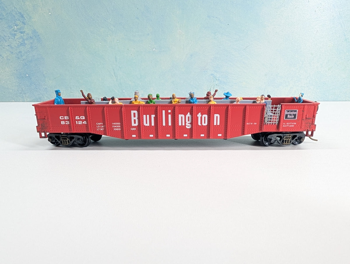 USED Athearn HO Scale Custom 50' Excursion Gondola w/ Passengers Burlington CB&Q #83124