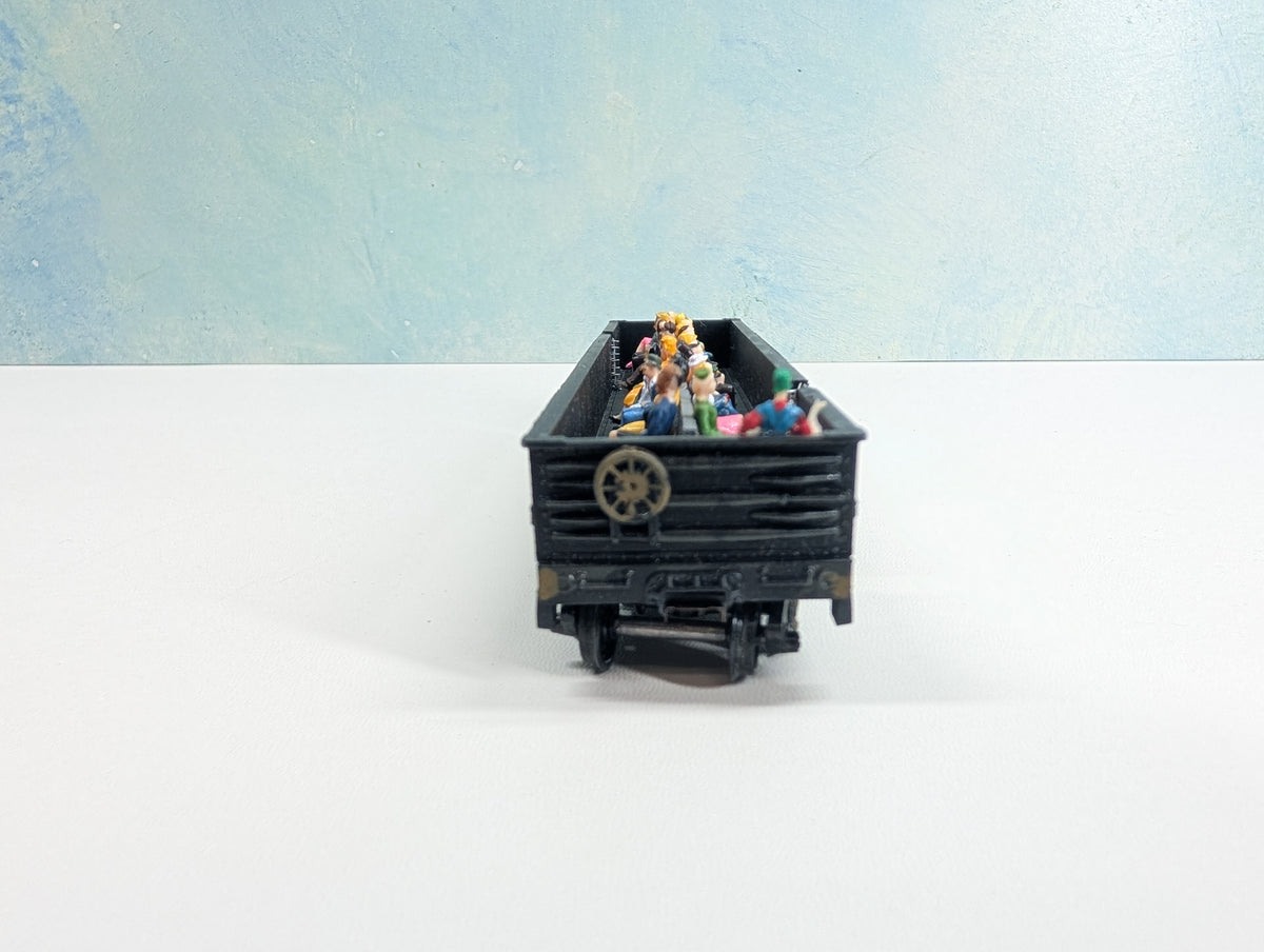 USED Athearn HO Scale Custom 50' Excursion Gondola w/ Passengers Erie #14414