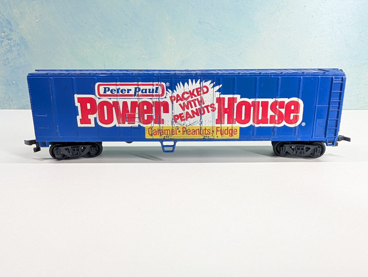 USED Bachmann HO Scale 50' Billboard Box Car Peter Paul Power House Caramel Peanuts Fudge