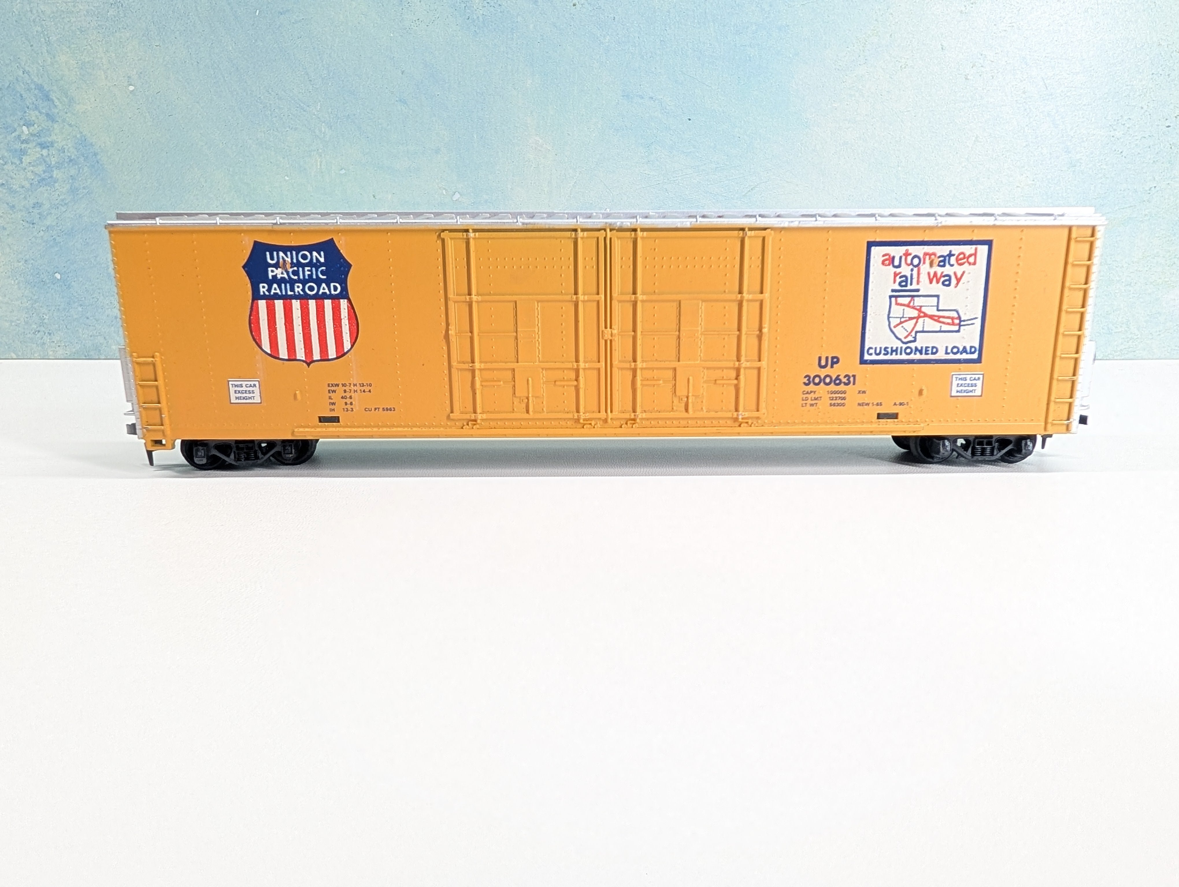 USED Tyco HO Scale 60' Box Car Union Pacific UP #300631