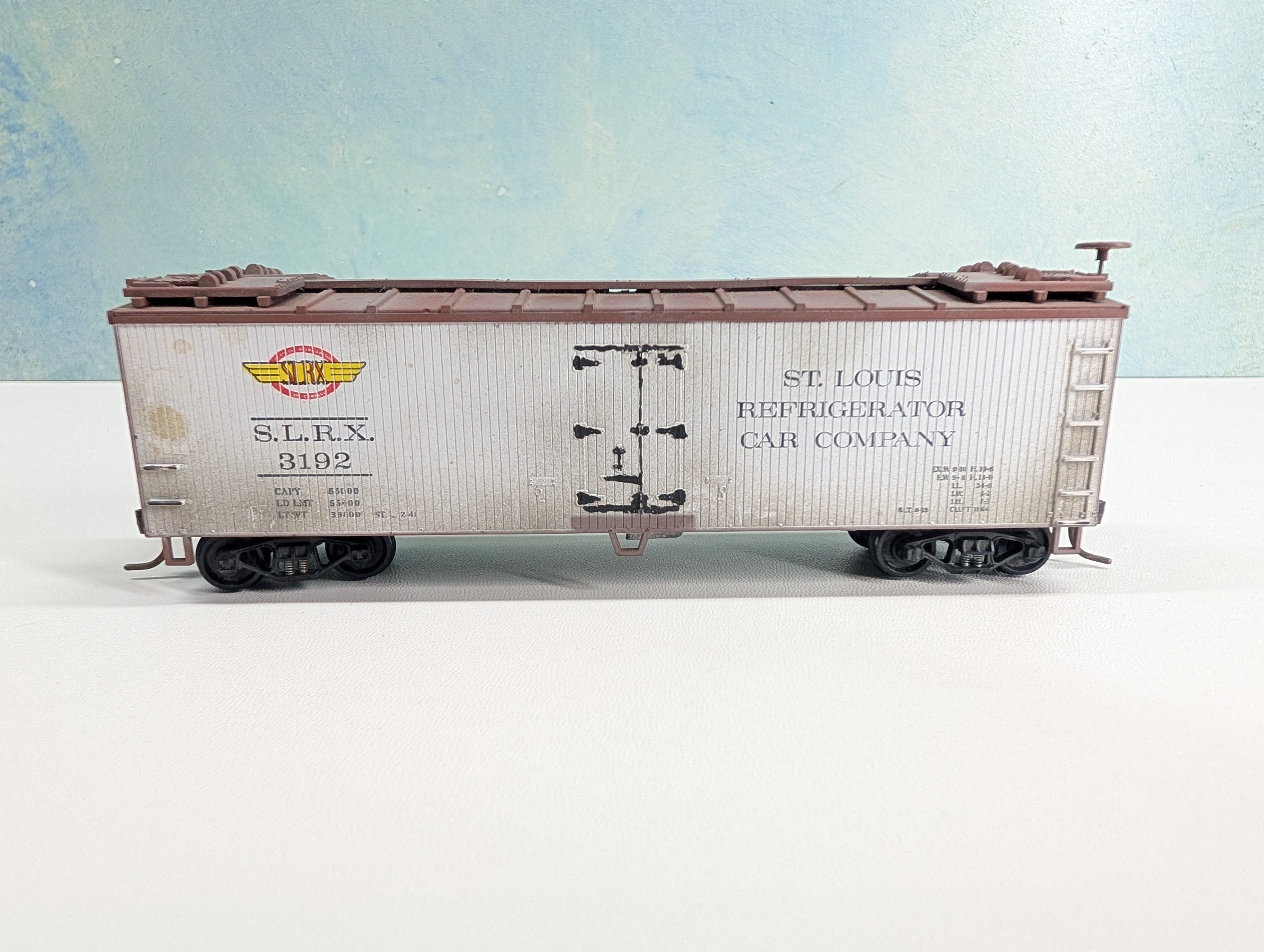 USED TRAIN MINIATURE HO Scale Weathered Wood Reefer St. Louis Refrigerator Car SLRX #3192