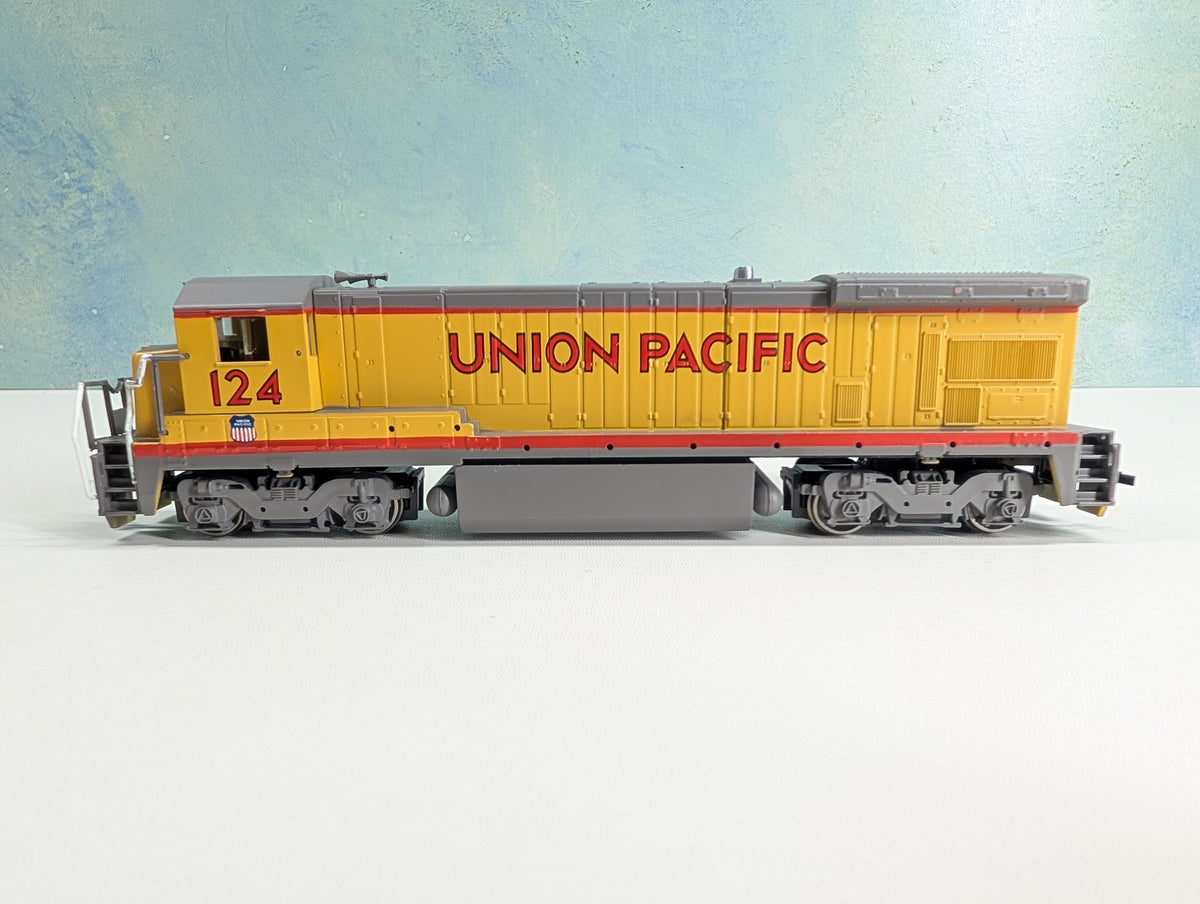 USED Bachmann 31102 HO Scale B23-7 Diesel Locomotive Union Pacific #124 DC