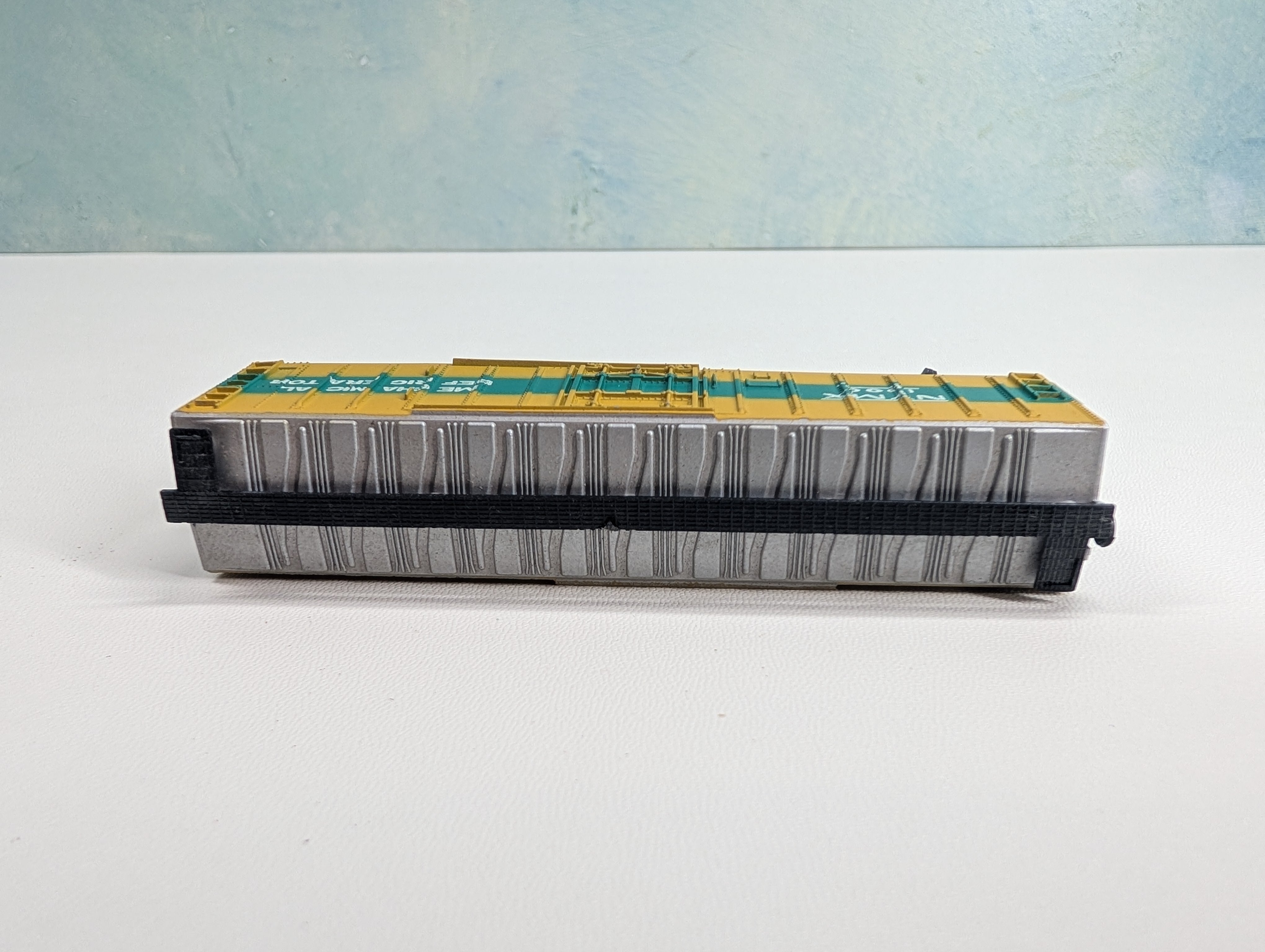 USED Atlas 2303 N Scale 50' Mechanical Reefer NYMX #1000