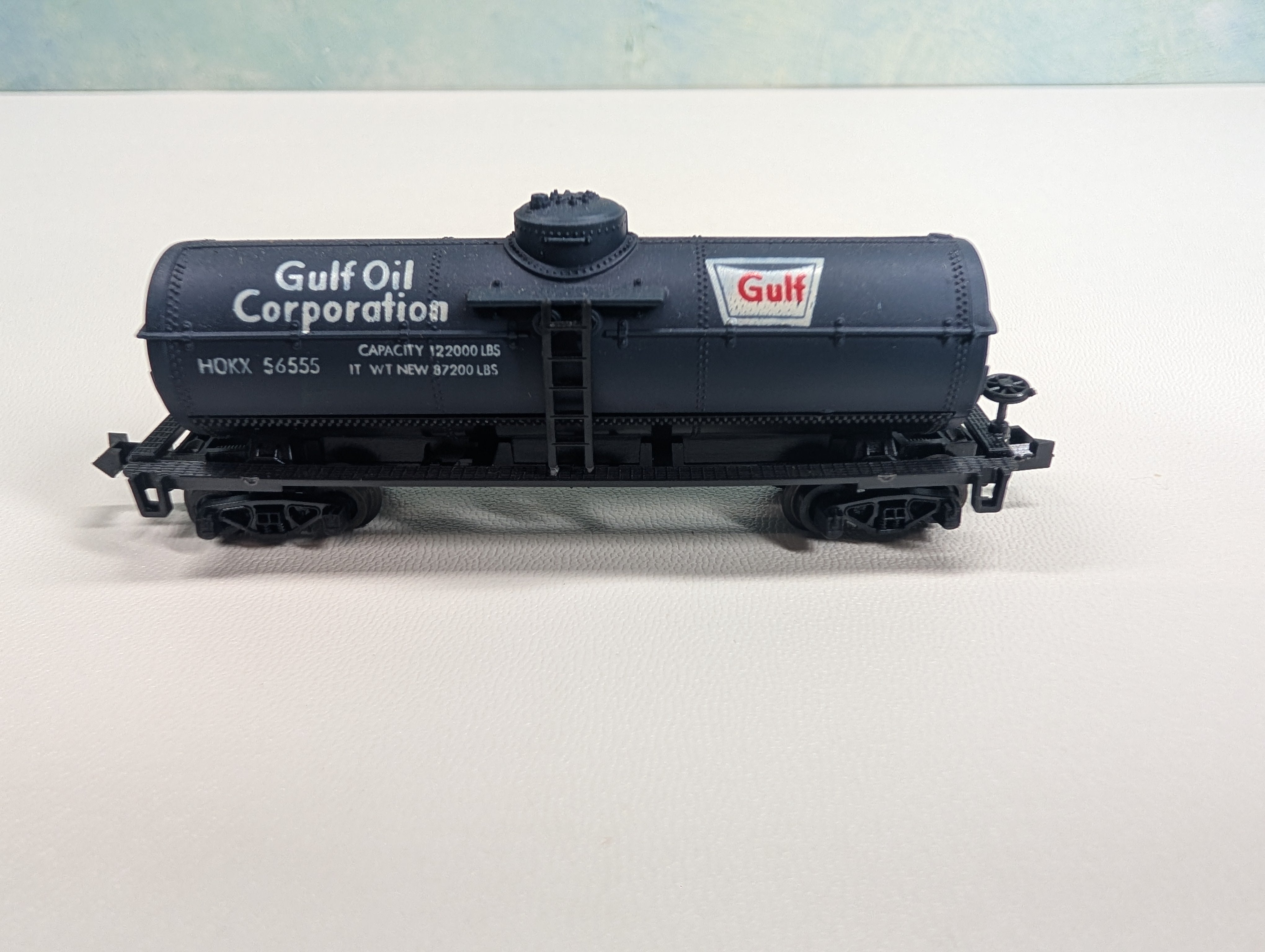 USED Atlas 2261 N Scale Tank Car Gulf HOKX #56555
