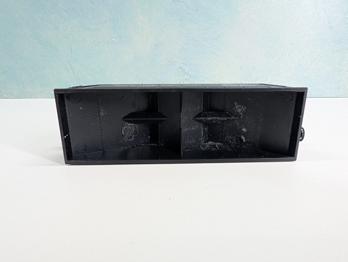 USED Athearn HO Scale 2 Bay Hopper Gulf Mobile & Ohio GM&O #32761 Metal Wheels