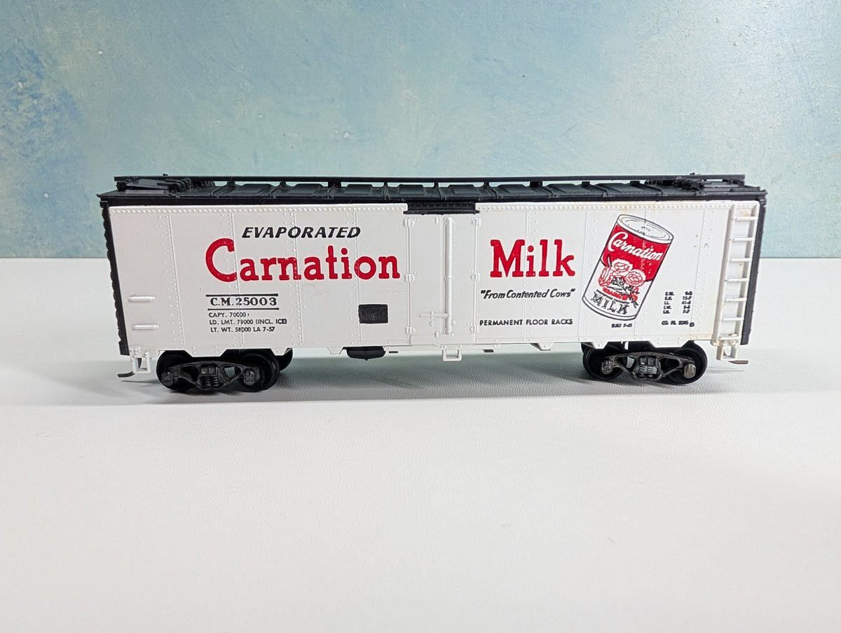 USED Athearn HO Scale 40' Reefer Box Car Carnation Milk CM #25003
