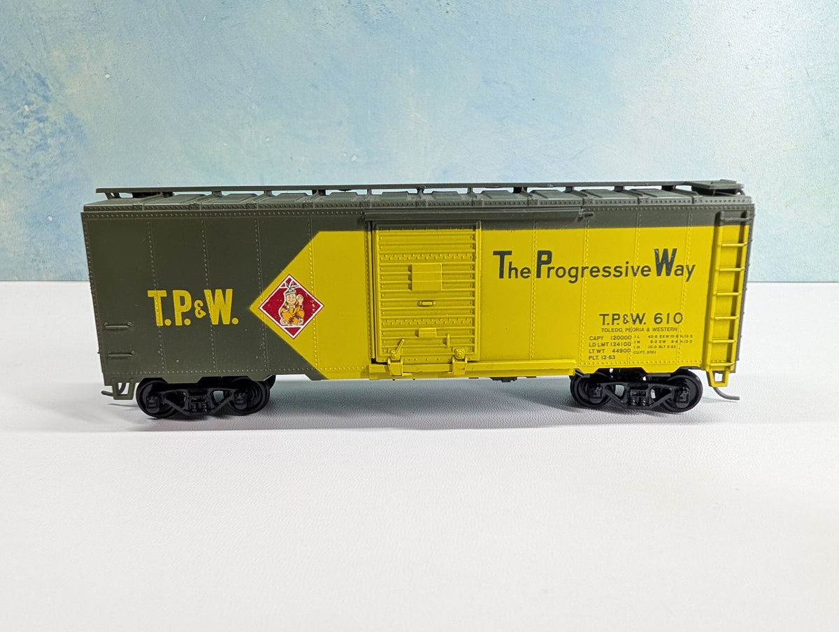 USED Athearn HO Scale 40' Box Car Toledo Peoria and Western TP&W #610 Bev-Bel