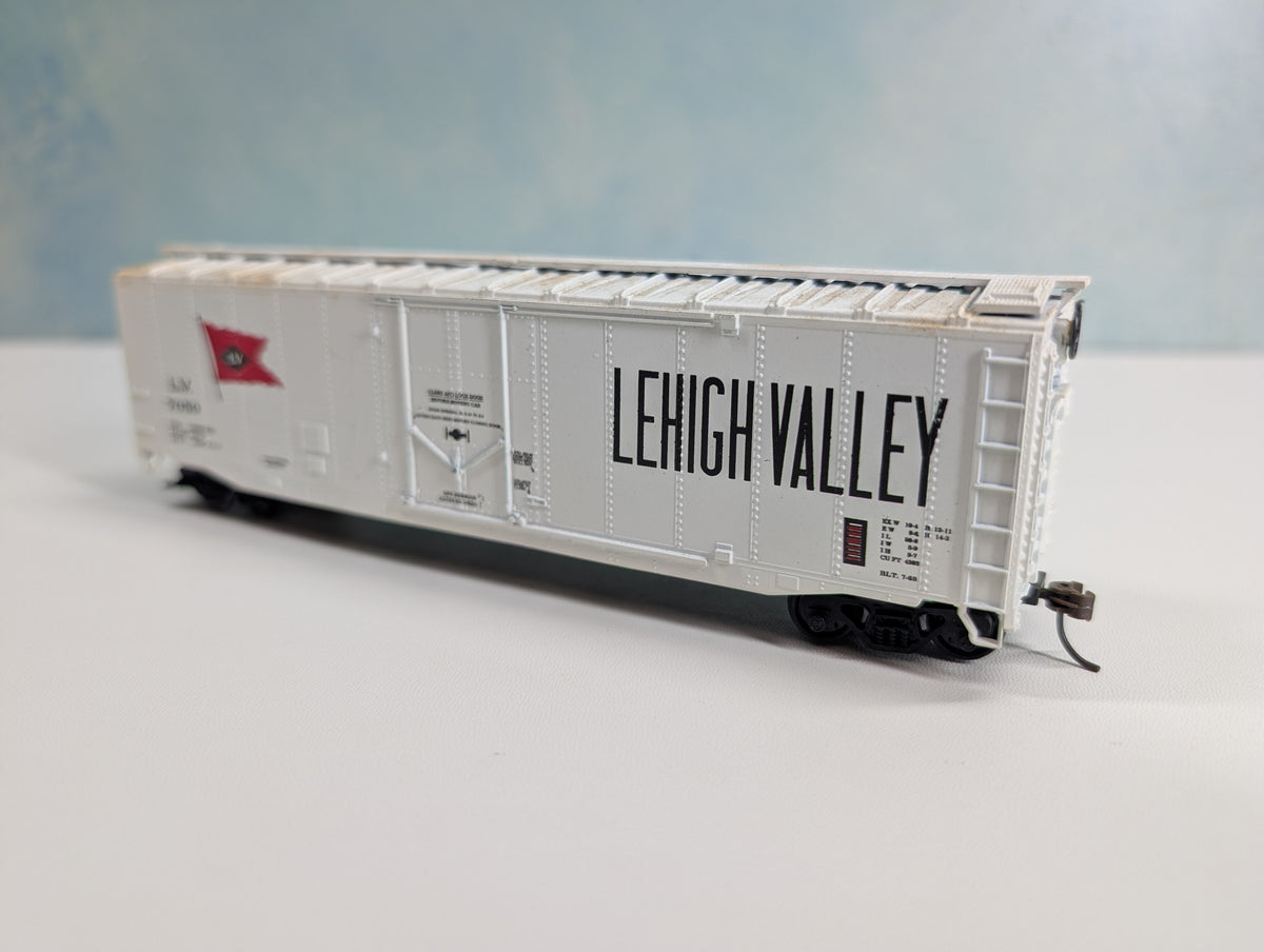 USED Athearn HO Scale 50' PD Box Car Lehigh Valley LV #7050