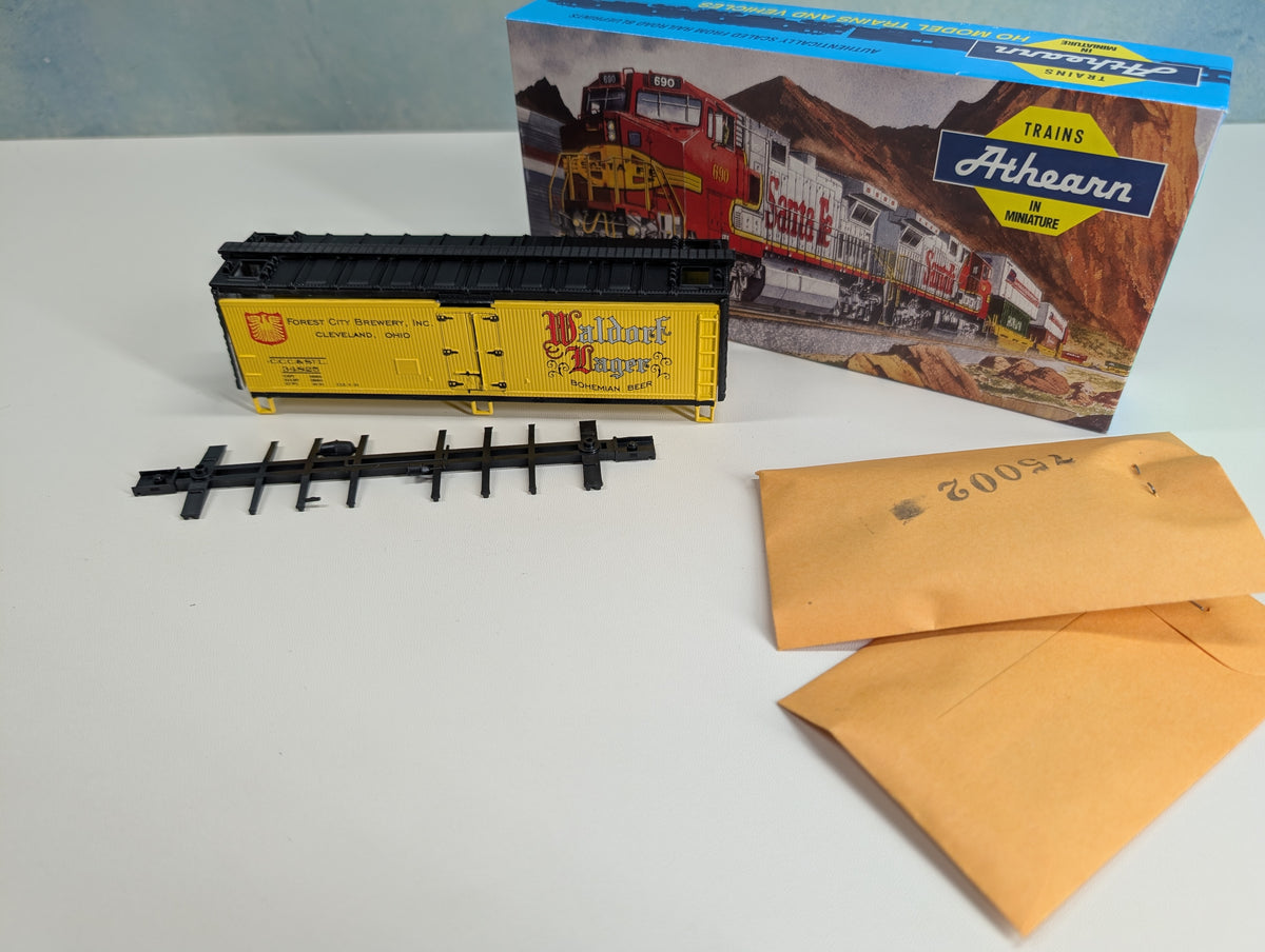 Athearn HO Scale 40' Steel Beer Reefer Waldorf Lager Bohemian Beer CCC&StL #34825 Greenway Products Custom KIT