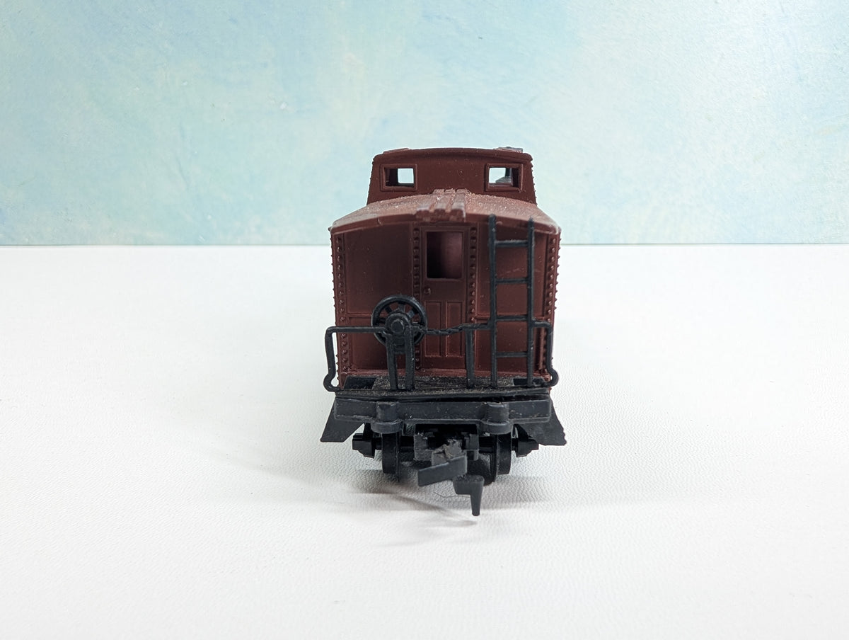 USED HO Scale Caboose Western Maryland #1828