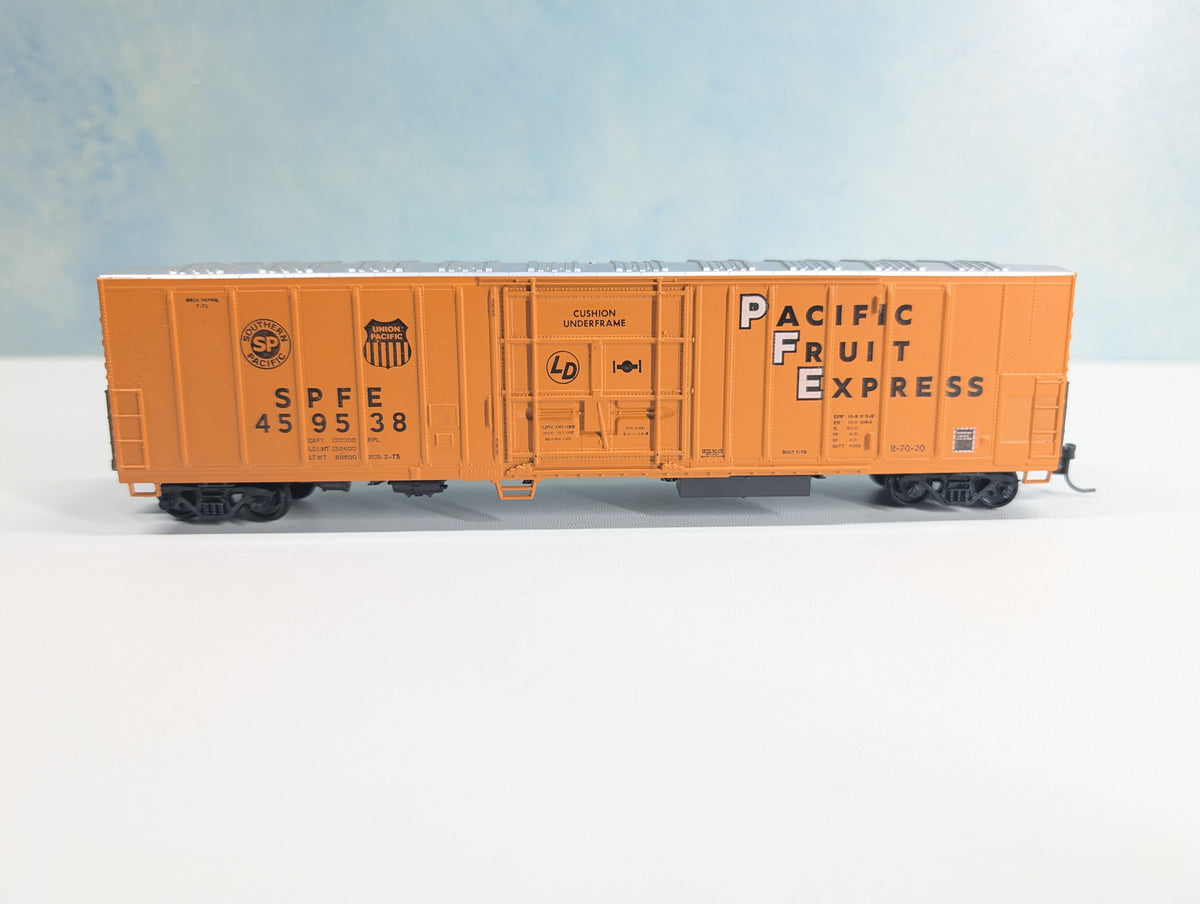 USED Athearn HO Scale 56' Box Car Pacific Fruit Express SPFE #459538