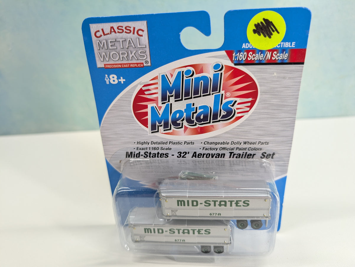 USED Classic Metal Works 51105 N Scale 32' AeroVan Trailer Set Midstates