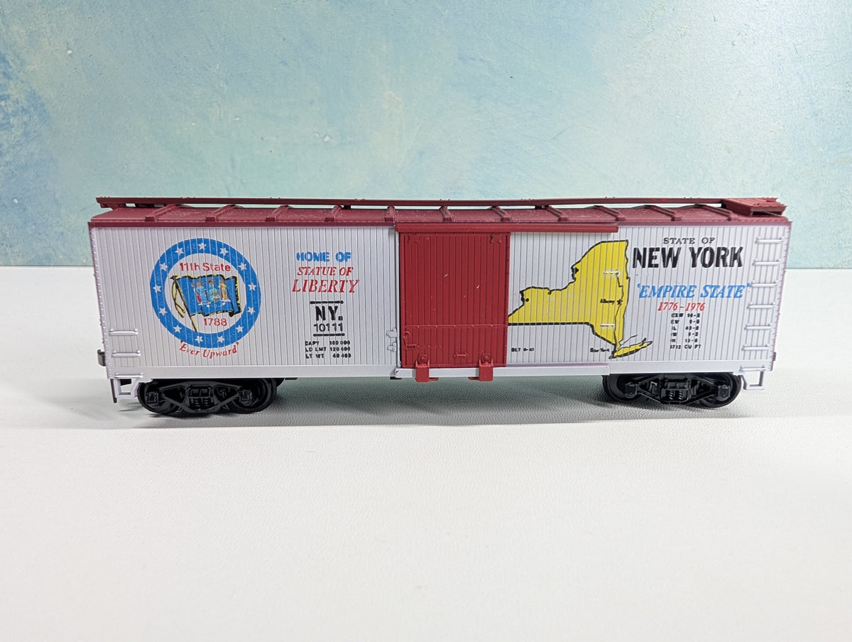 USED TRAIN MINIATURE HO Scale 40' State Car New York #10111