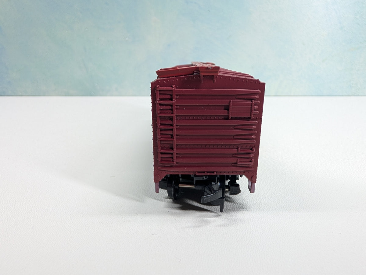 USED TRAIN MINIATURE HO Scale 40' State Car New York #10111